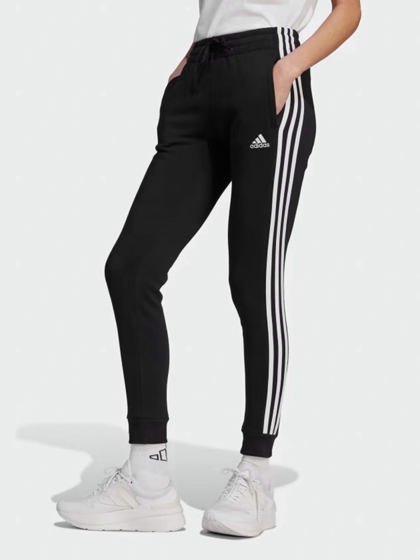 Брюки Adidas Essentials 3-Stripes Fleece модель HZ5753 Фото