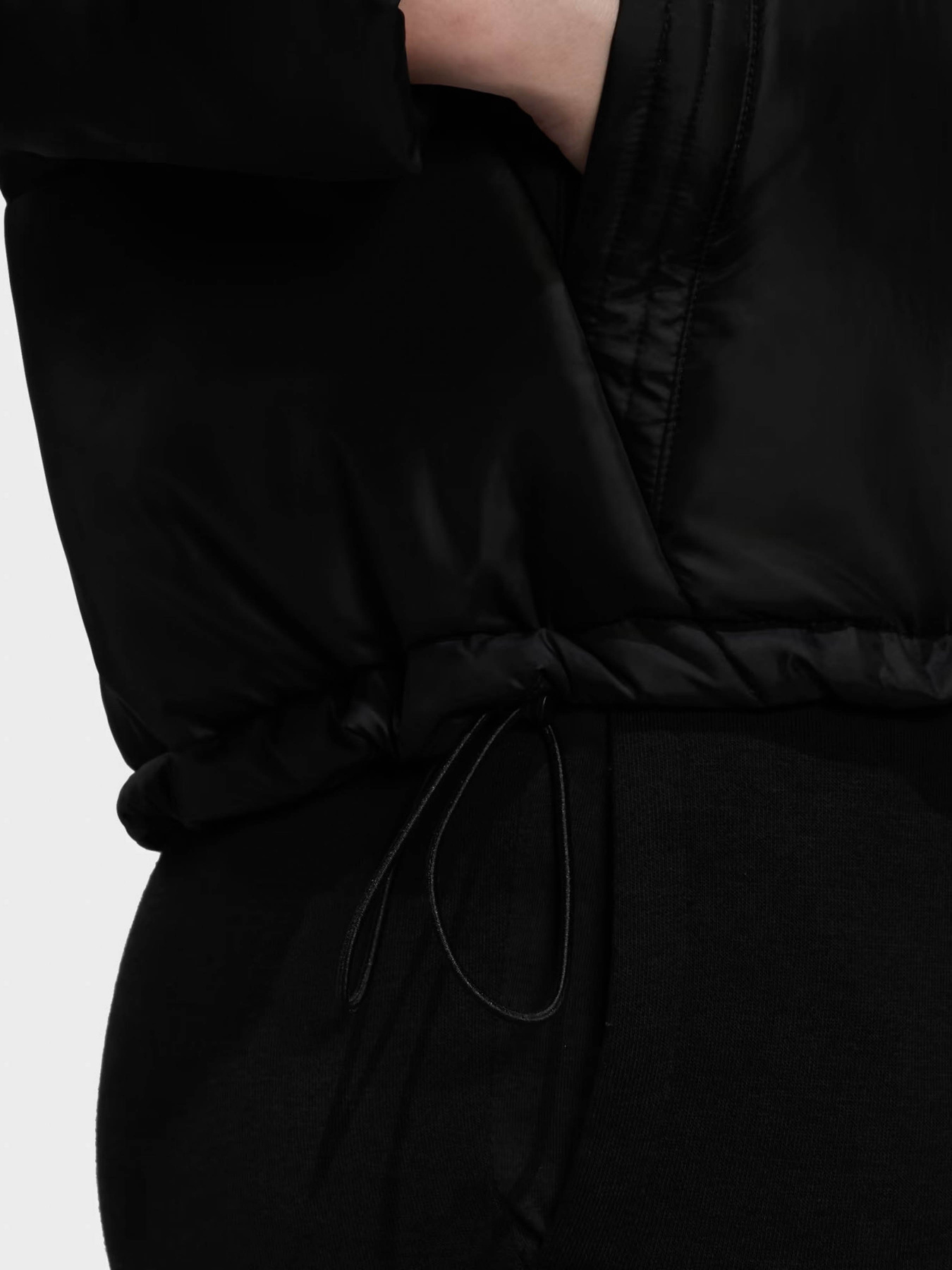 Куртки та дублянки Adidas BSC Insulated модель HG8757 Фото