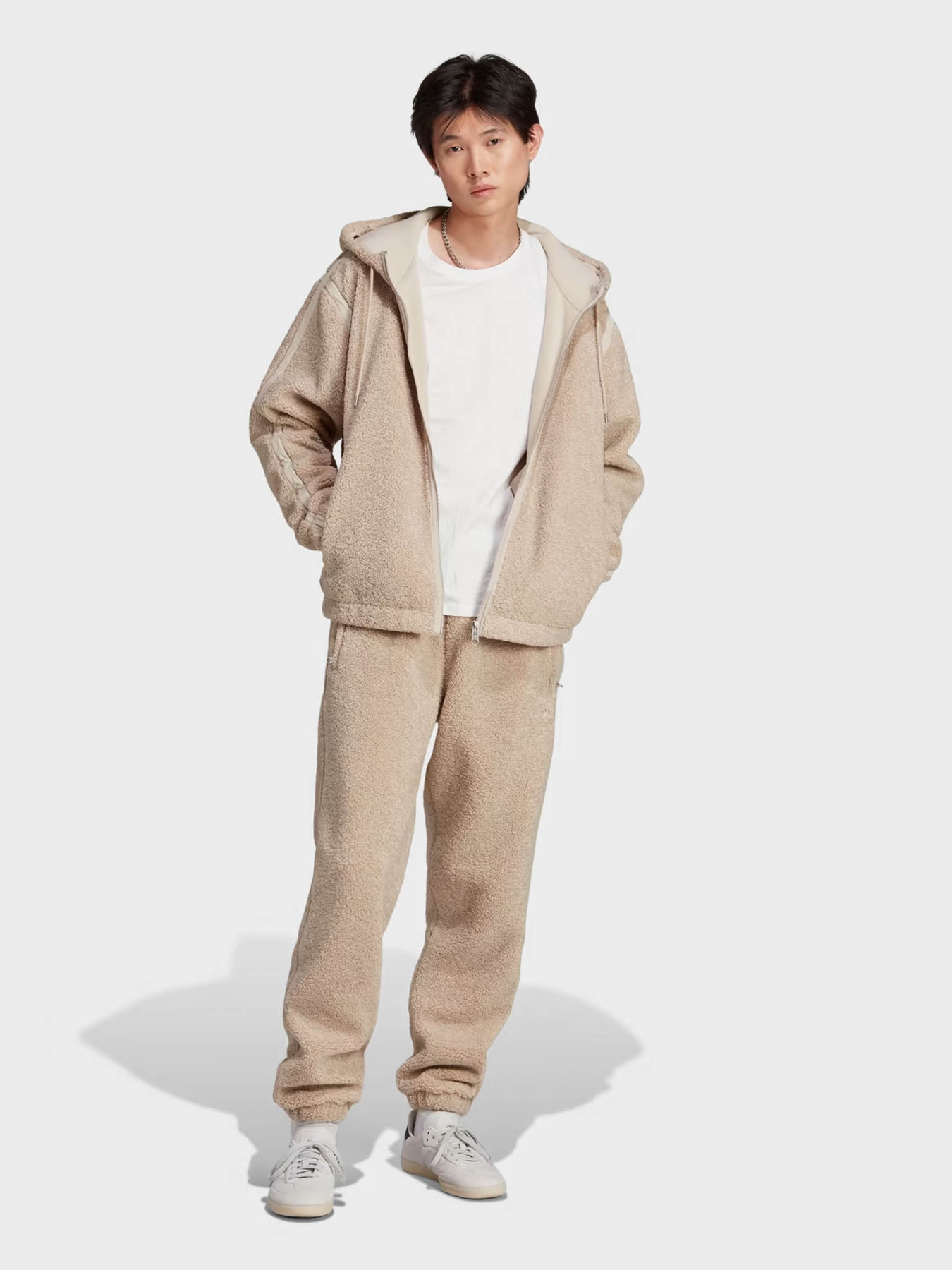 Худі та світшоти Adidas Premium Essentials Fleece Originals модель IM4441 Худі та світшоти Adidas Premium Essentials Fleece Originals модель IM4441 Фото