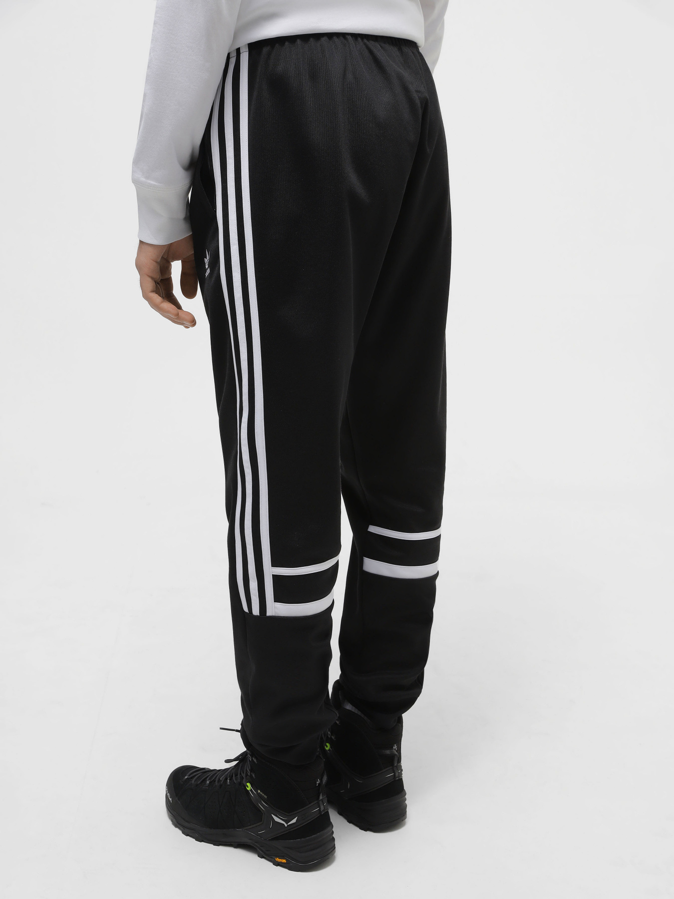 Брюки Adidas Adicolor Classics Cut Line модель HK7429 Фото