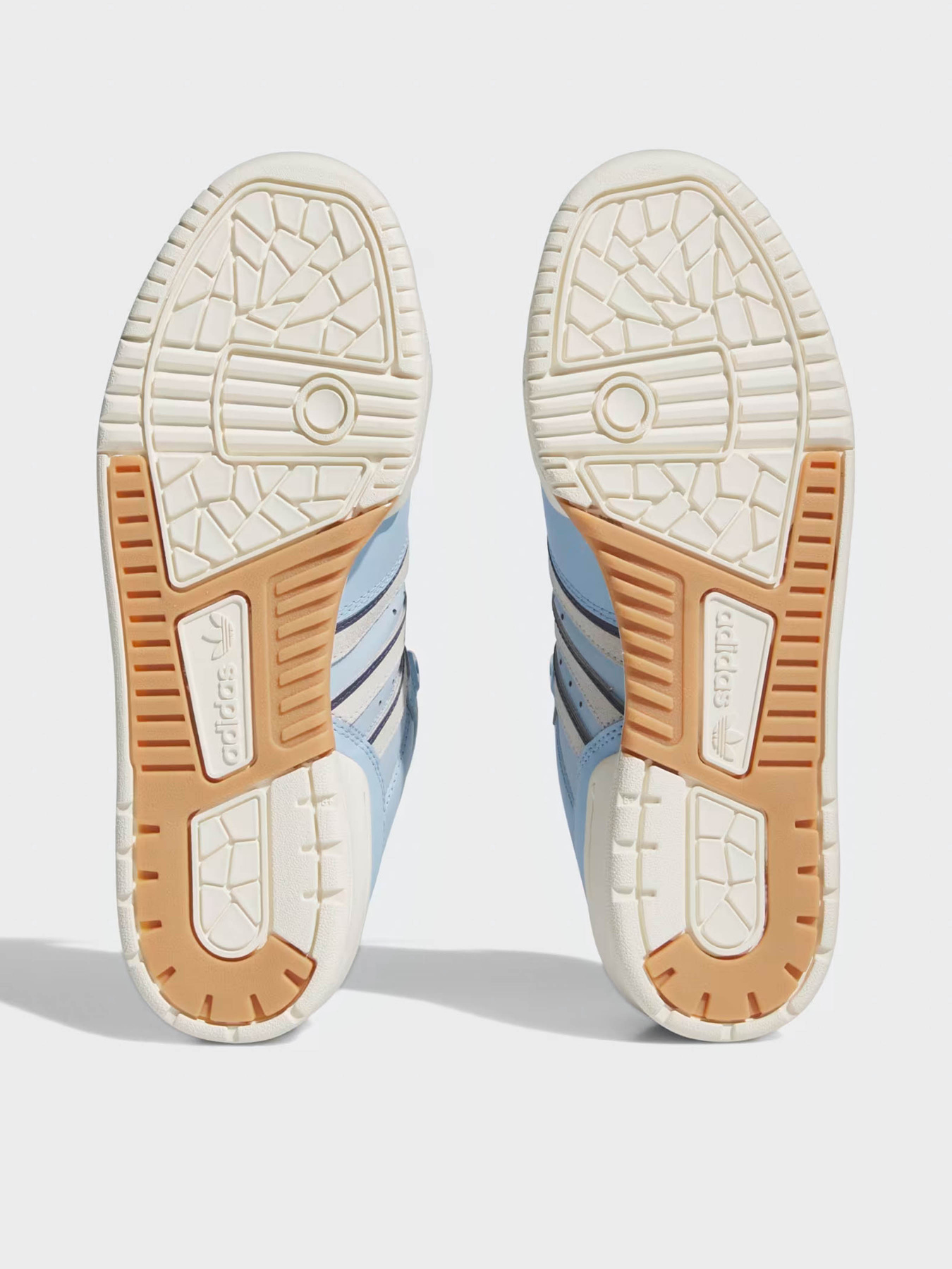 Кеди Adidas Rivalry Low модель IE7201 Кеди Adidas Rivalry Low модель IE7201 Фото