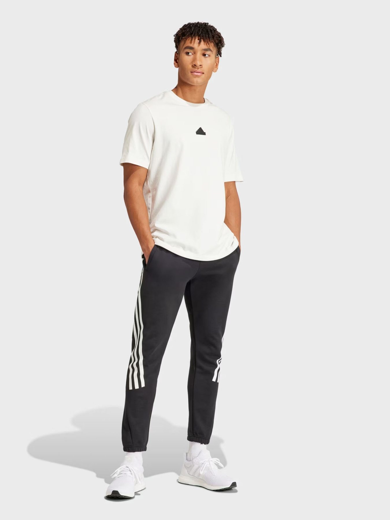 Брюки Adidas FUTURE ICONS 3-STRIPES модель IN3310 Фото
