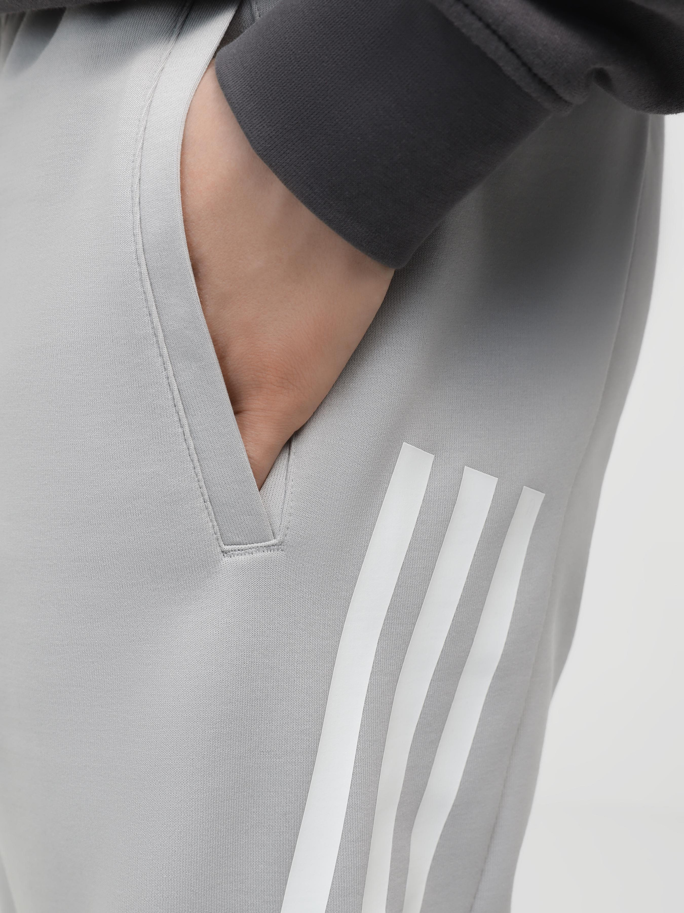 Брюки Adidas FUTURE ICONS 3-STRIPES модель IR9203 Фото