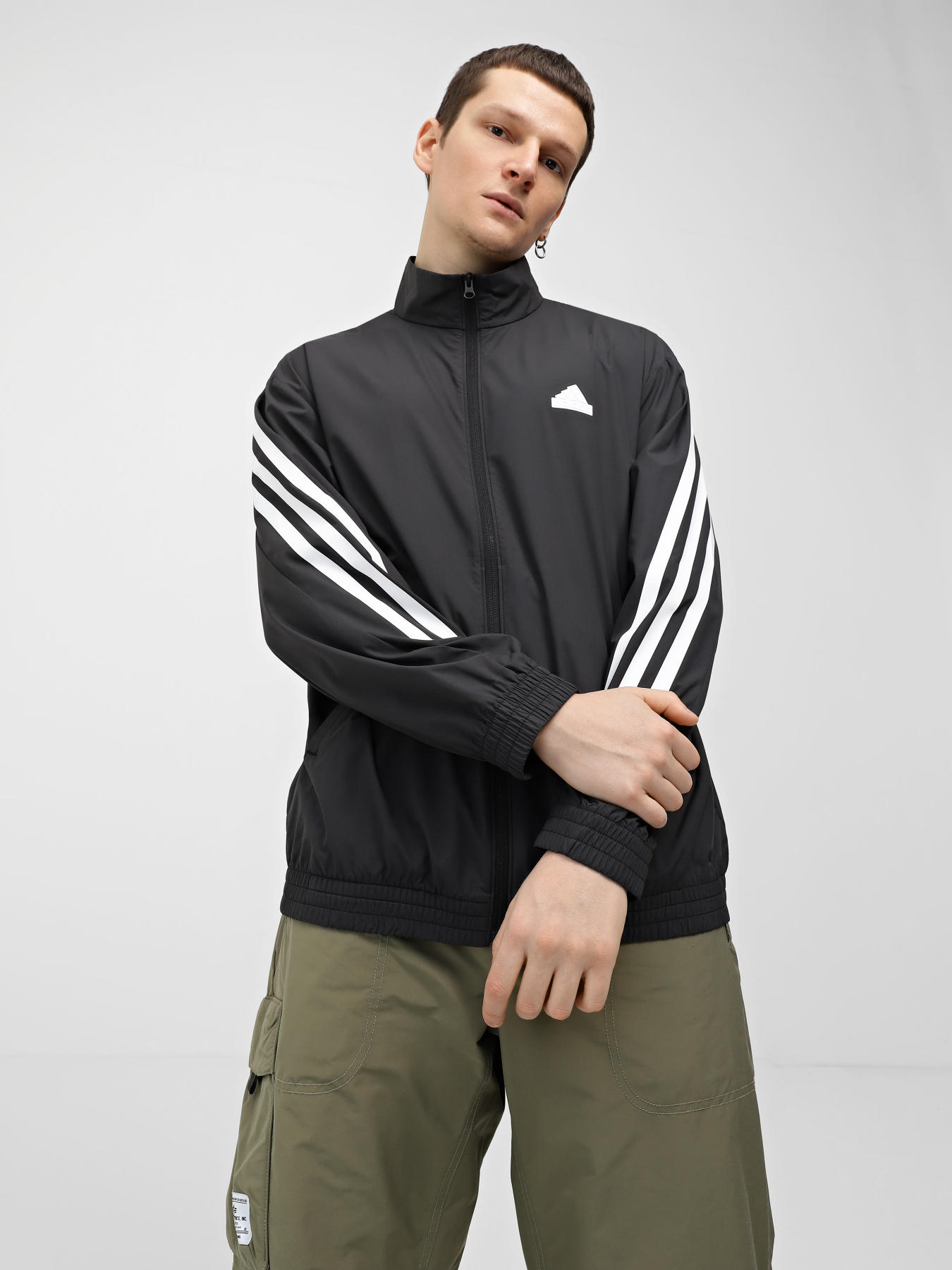 Худи и свитшоты Adidas FUTURE ICONS 3-STRIPES WOVEN модель IN3316 Фото