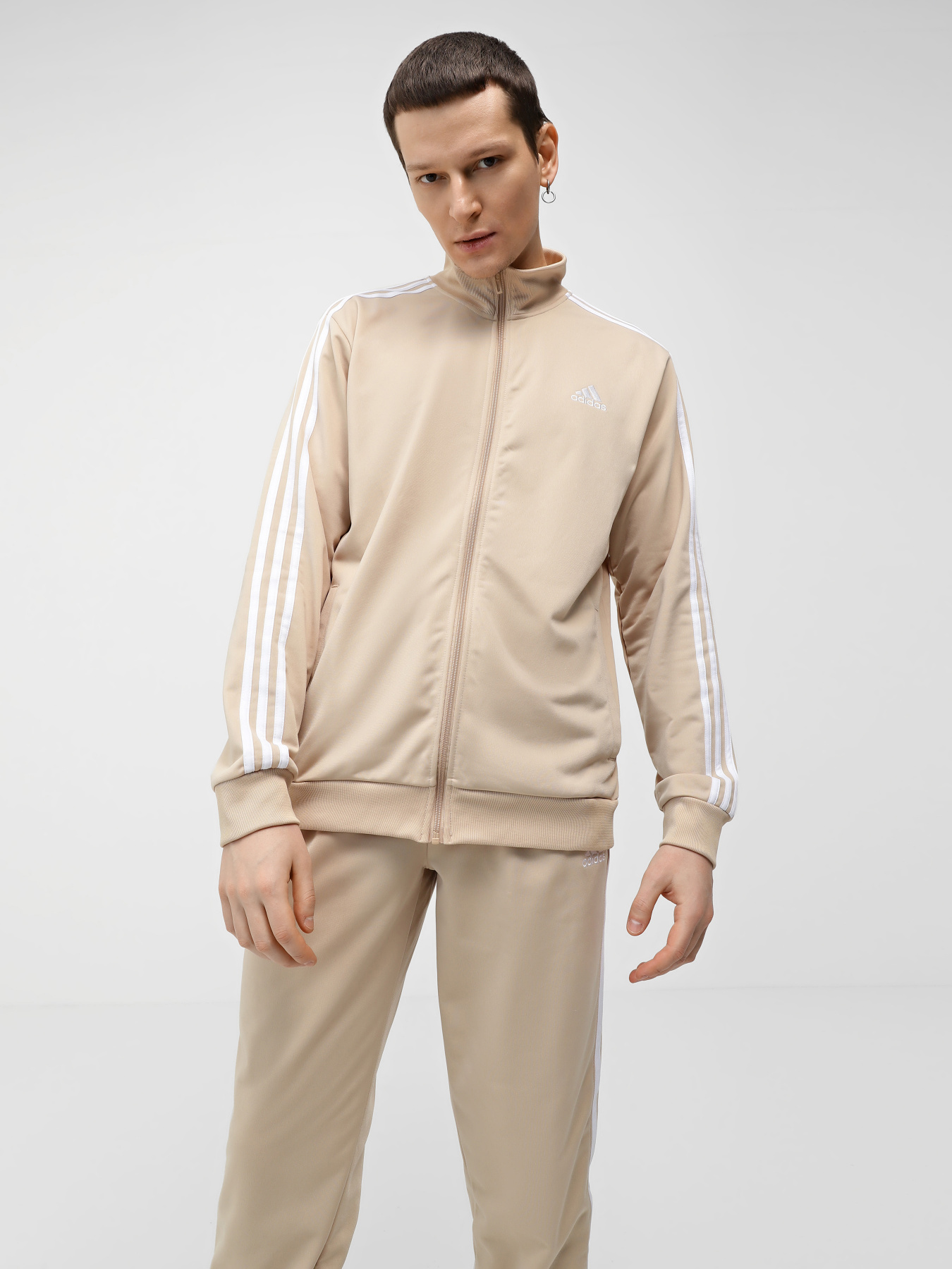 Костюмы Adidas BASIC 3-STRIPES модель IR8204 Костюмы Adidas BASIC 3-STRIPES модель IR8204 Фото