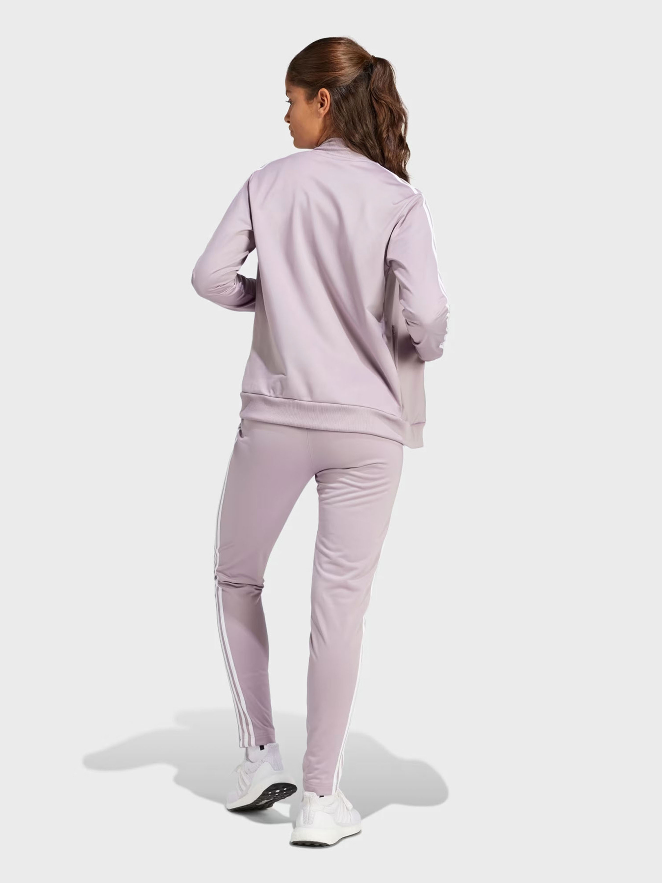 Костюмы Adidas ESSENTIALS 3-STRIPES модель IS0852 Костюмы Adidas ESSENTIALS 3-STRIPES модель IS0852 Фото