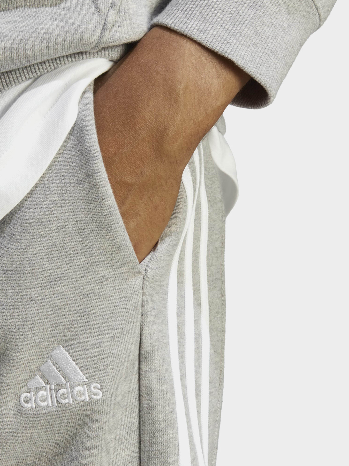 Брюки Adidas ESSENTIALS FRENCH TERRY TAPERE модель IC9407 Фото