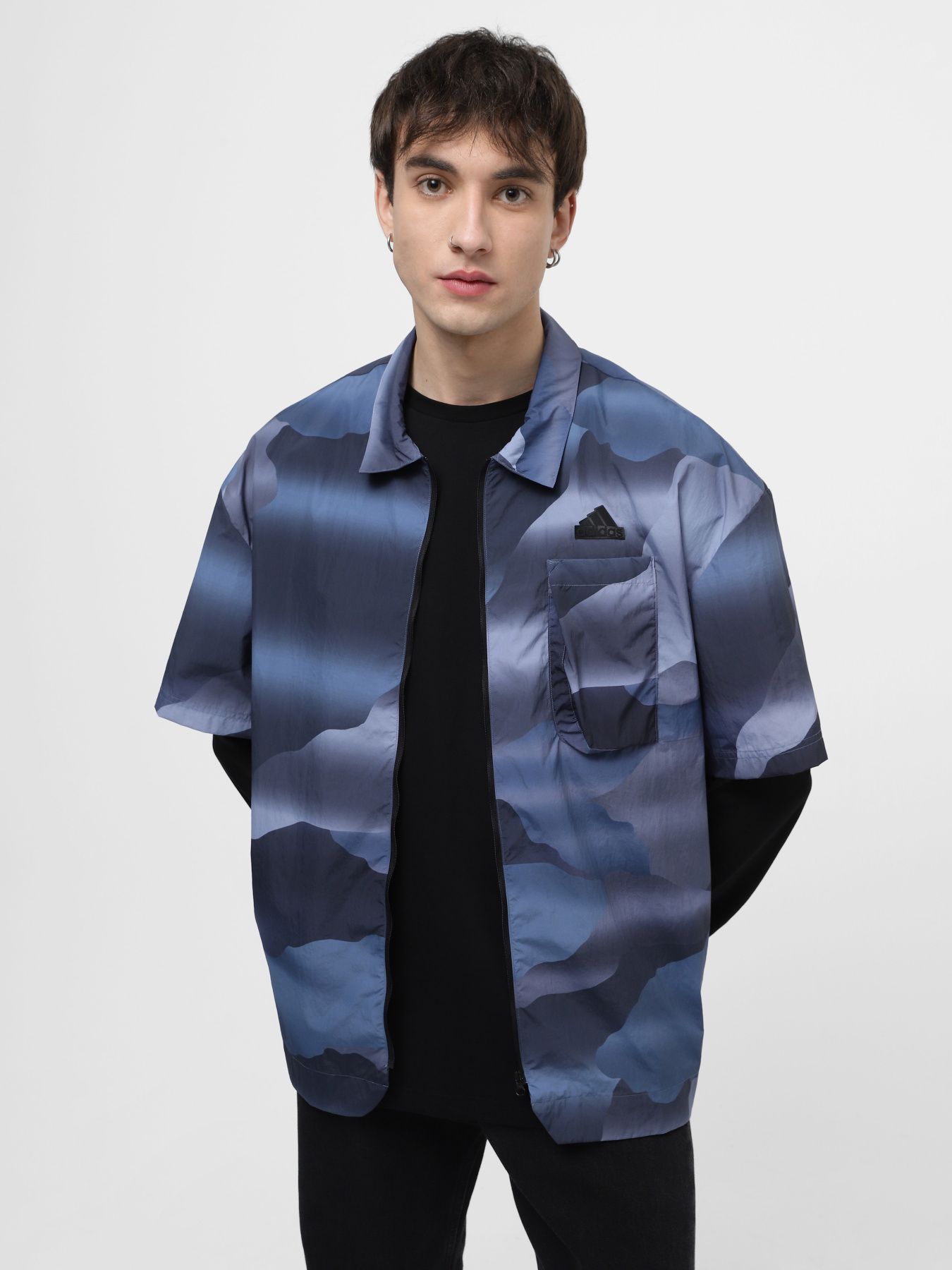 Сорочки Adidas CE Q2 модель IR5184 Сорочки Adidas CE Q2 модель IR5184 Фото