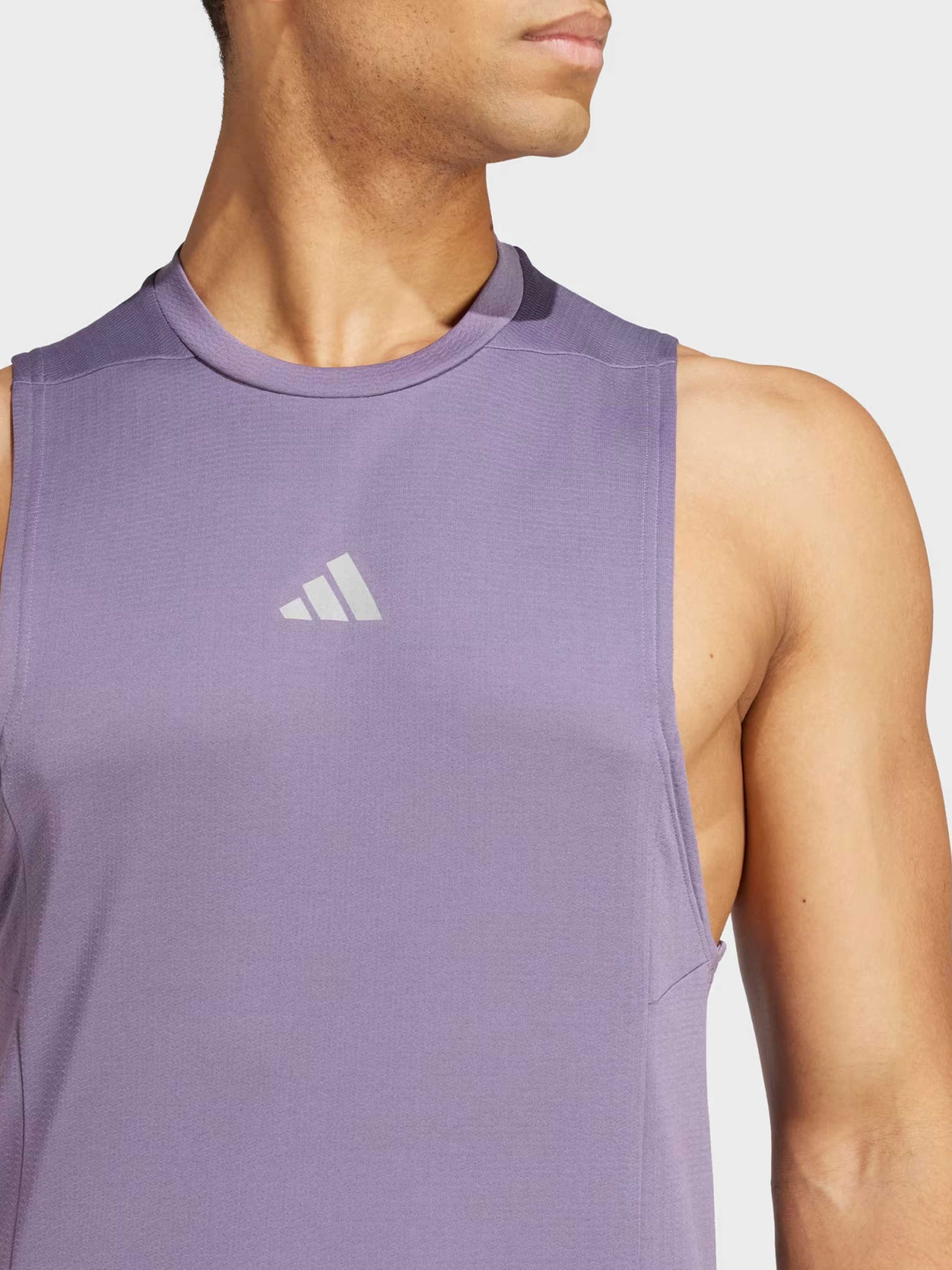 Футболки и поло Adidas D4T HR TK модель IS3711 Футболки и поло Adidas D4T HR TK модель IS3711 Фото
