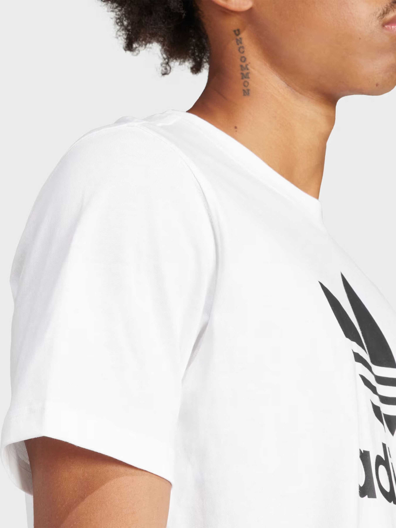 Футболки і поло Adidas TREFOIL модель IV5353 Футболки і поло Adidas TREFOIL модель IV5353 Фото