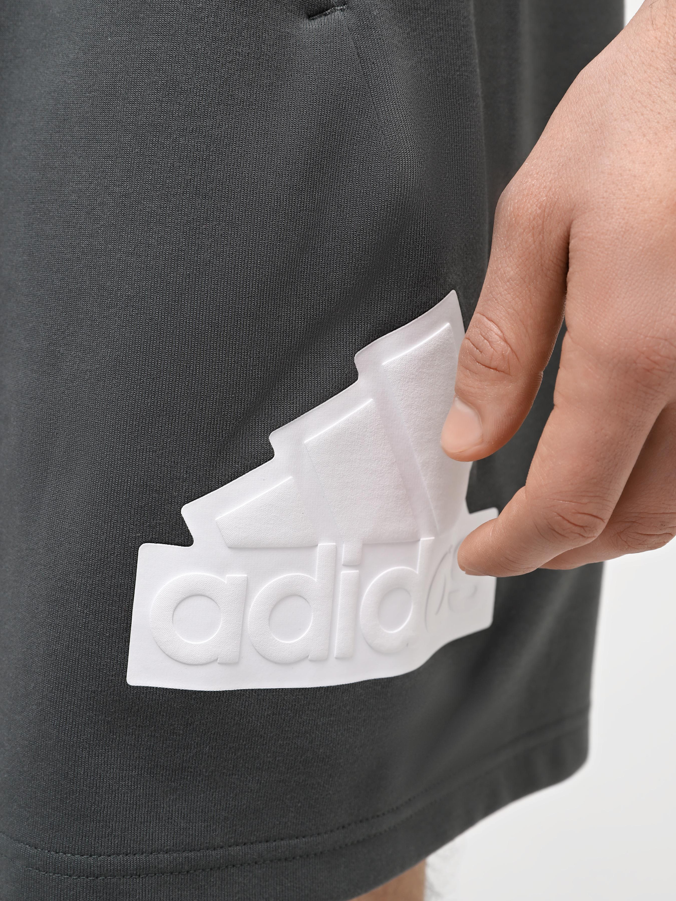 Шорты Adidas FUTURE ICONS BOS модель IR9168 Фото