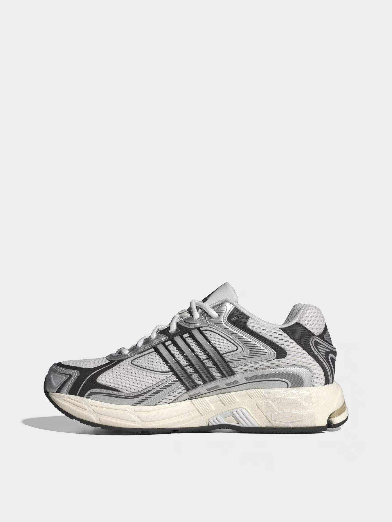 Кроссовки Adidas RESPONSE CL модель IG6226 Кроссовки Adidas RESPONSE CL модель IG6226 Фото