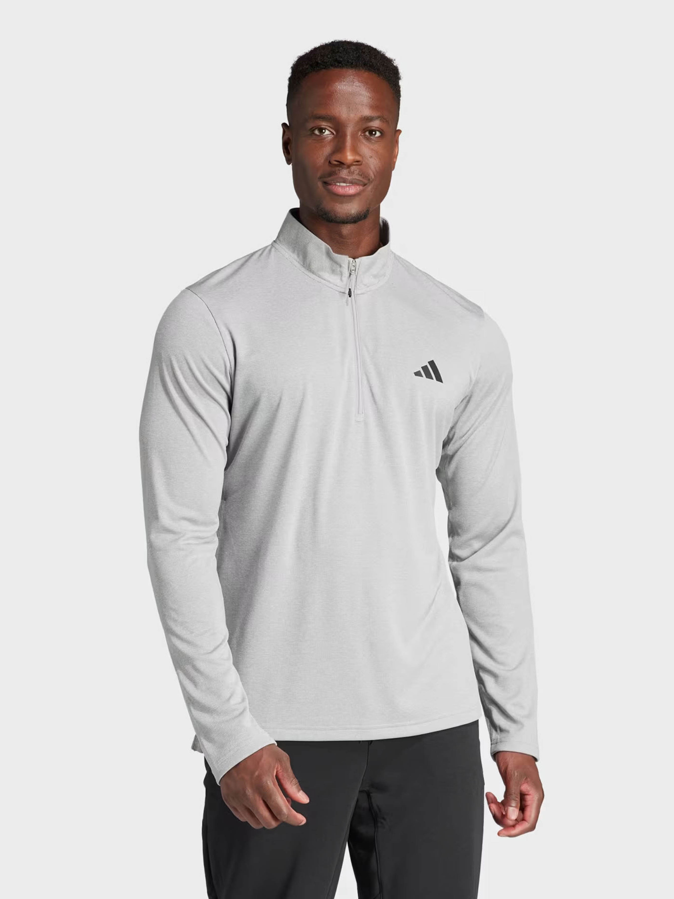 Худи и свитшоты Adidas TRAIN ESSENTIALS модель IT5441 Худи и свитшоты Adidas TRAIN ESSENTIALS модель IT5441 Фото