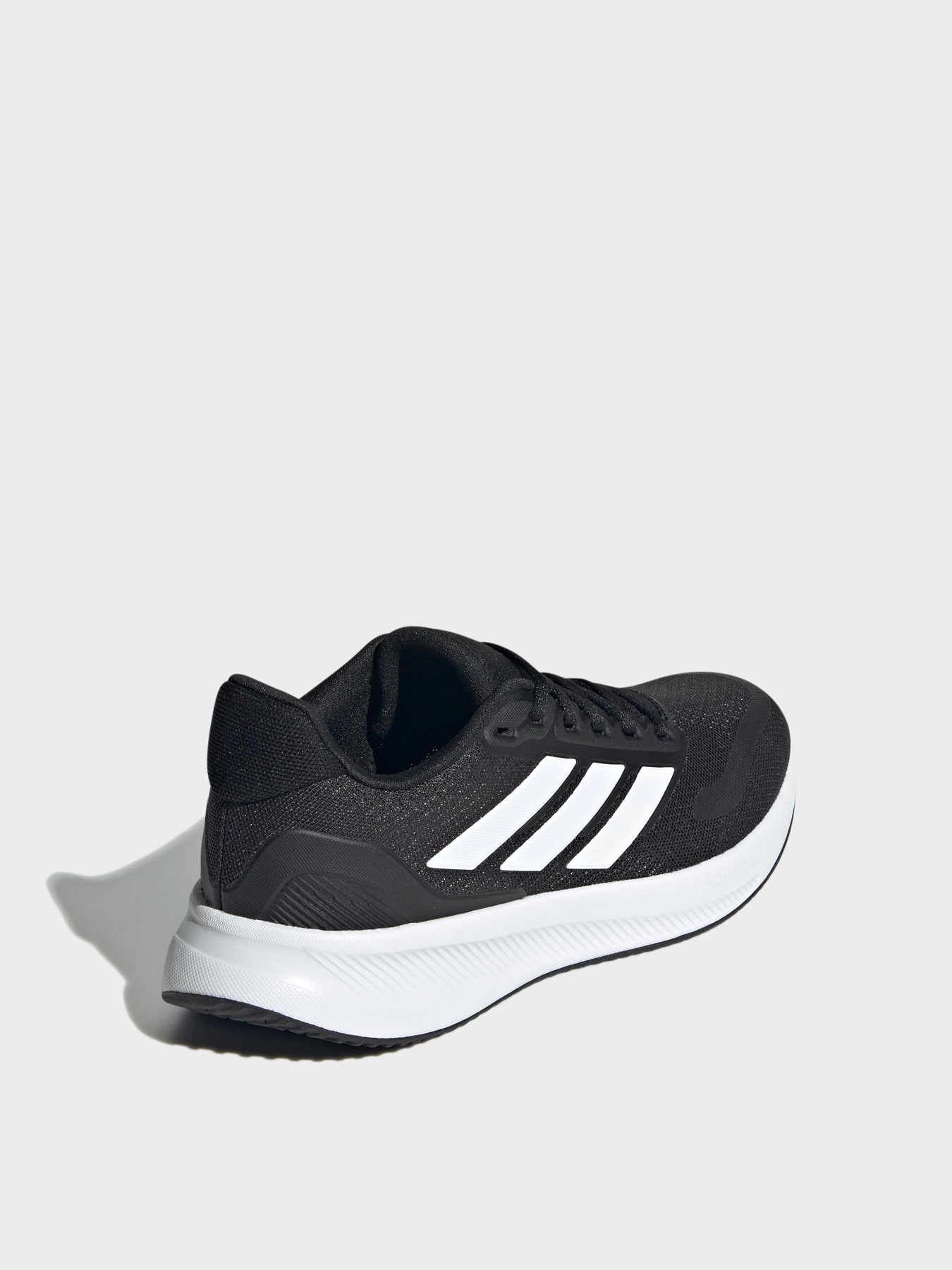 Кросівки Adidas RUNFALCON 5 модель IE8589 Фото