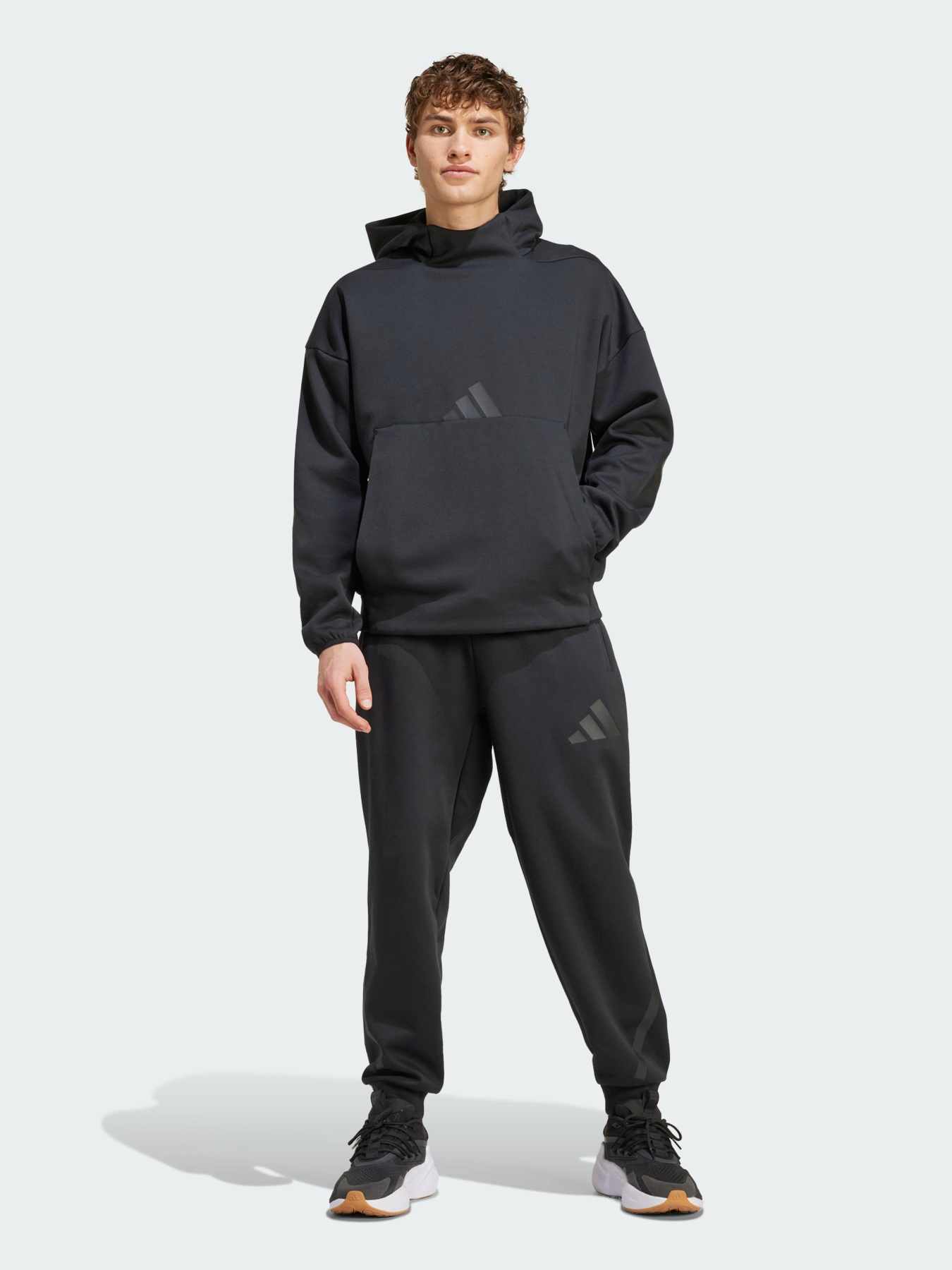 Брюки Adidas Z.N.E. SPORTSWEAR модель JD9599 Фото
