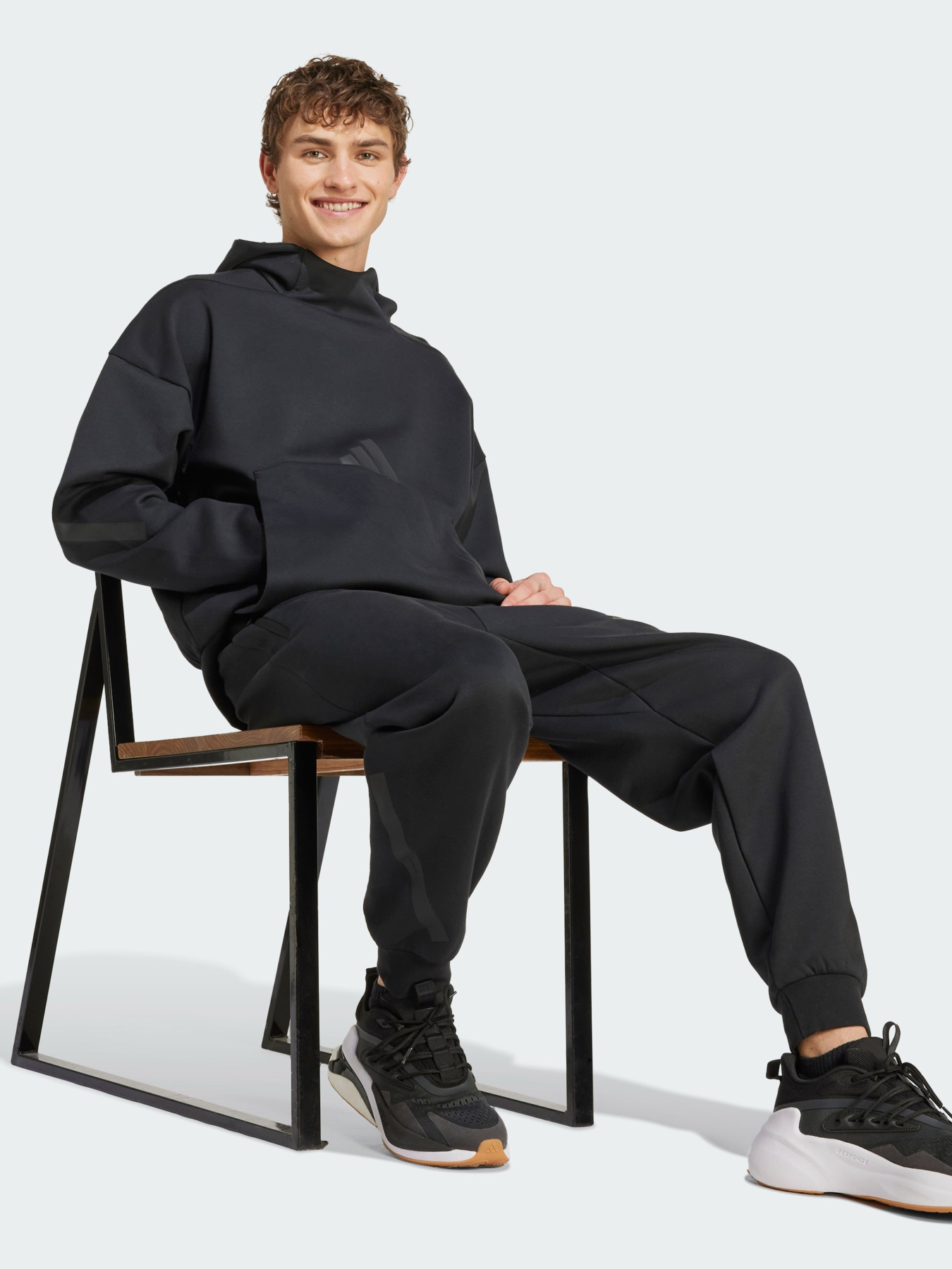 Брюки Adidas Z.N.E. SPORTSWEAR модель JD9599 Фото