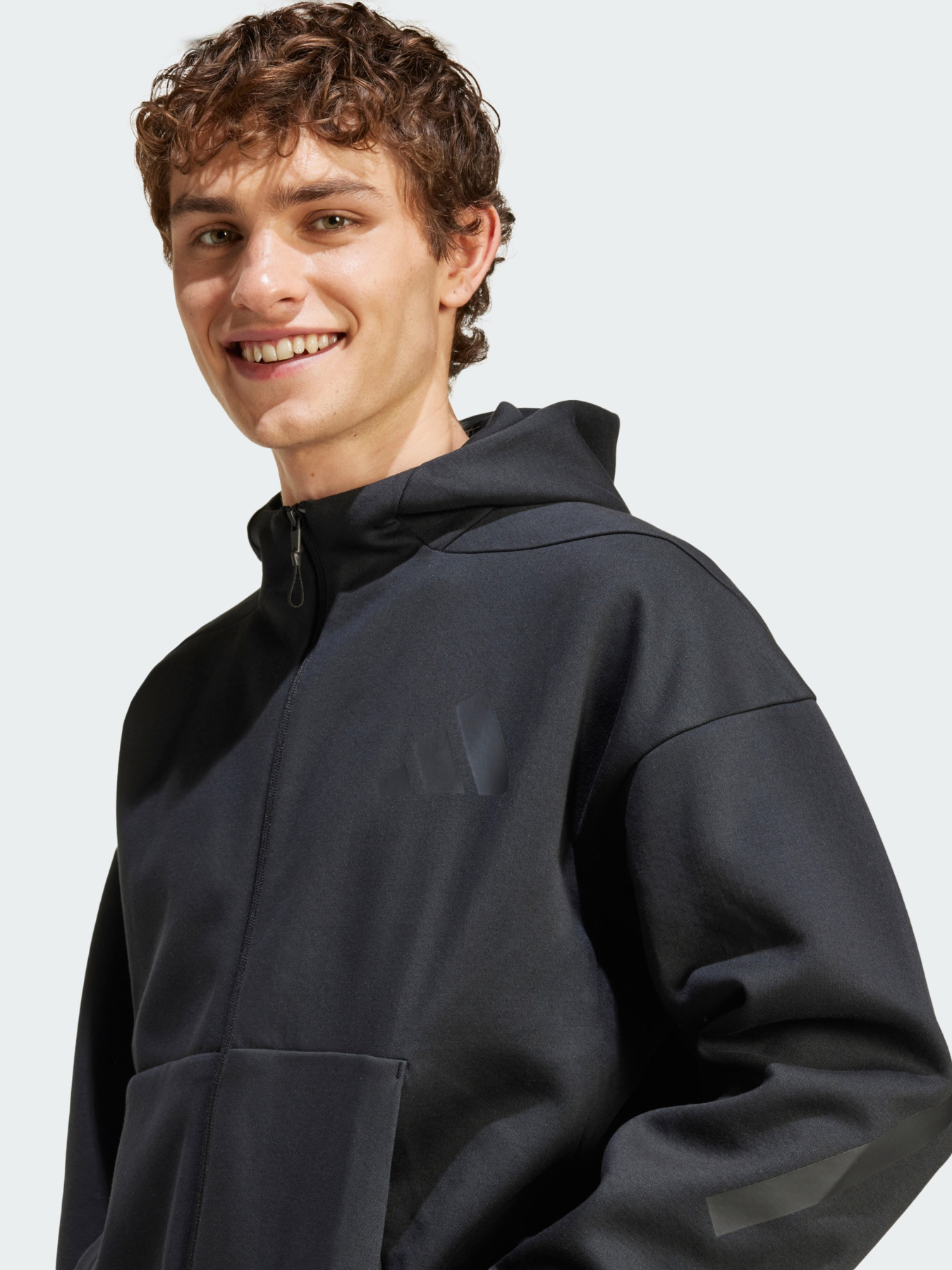 Худи и свитшоты Adidas Z.N.E. FULL-ZIP SPORTSWEAR модель JE7538 Худи и свитшоты Adidas Z.N.E. FULL-ZIP SPORTSWEAR модель JE7538 Фото