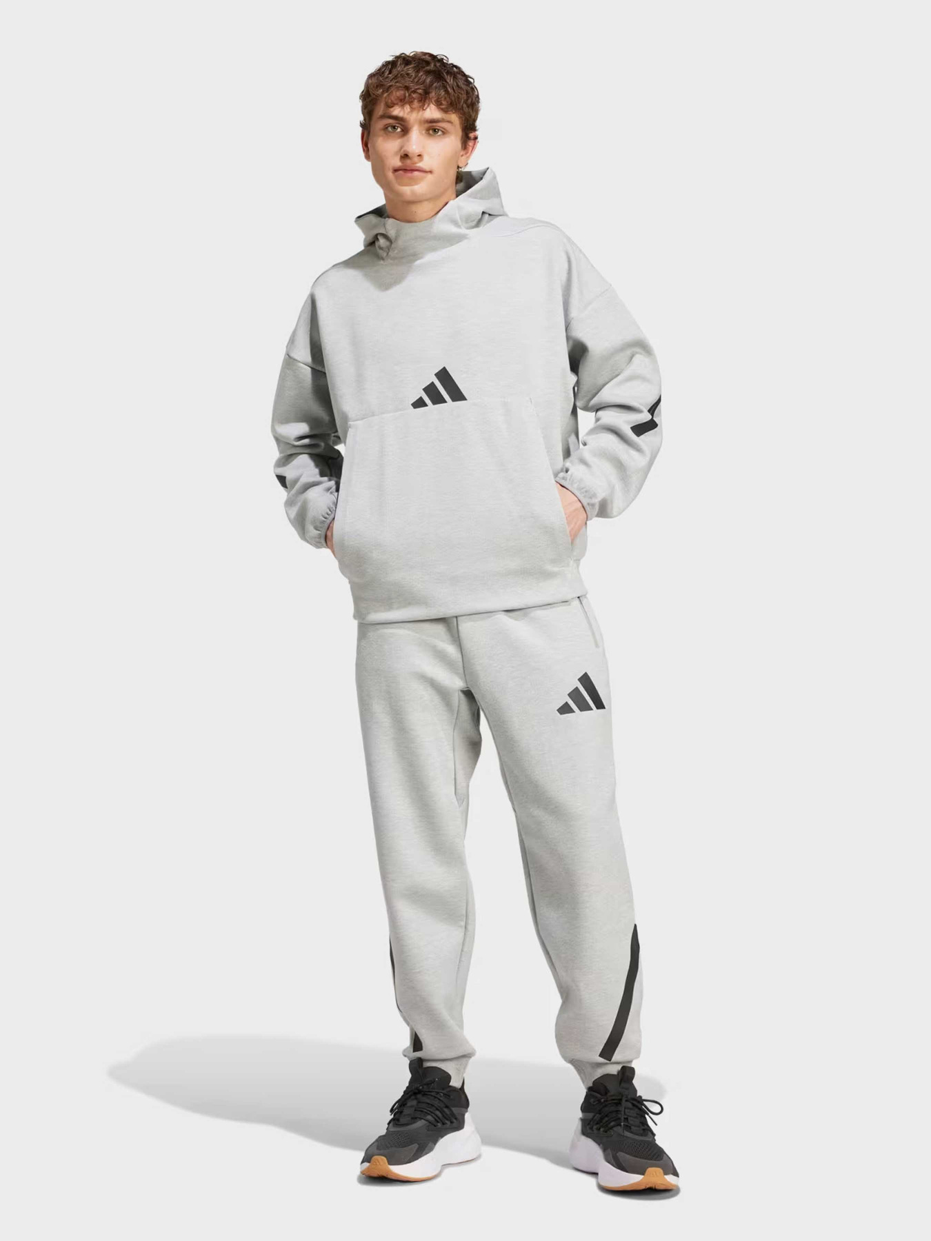 Брюки Adidas Z.N.E. модель JF2446 Фото