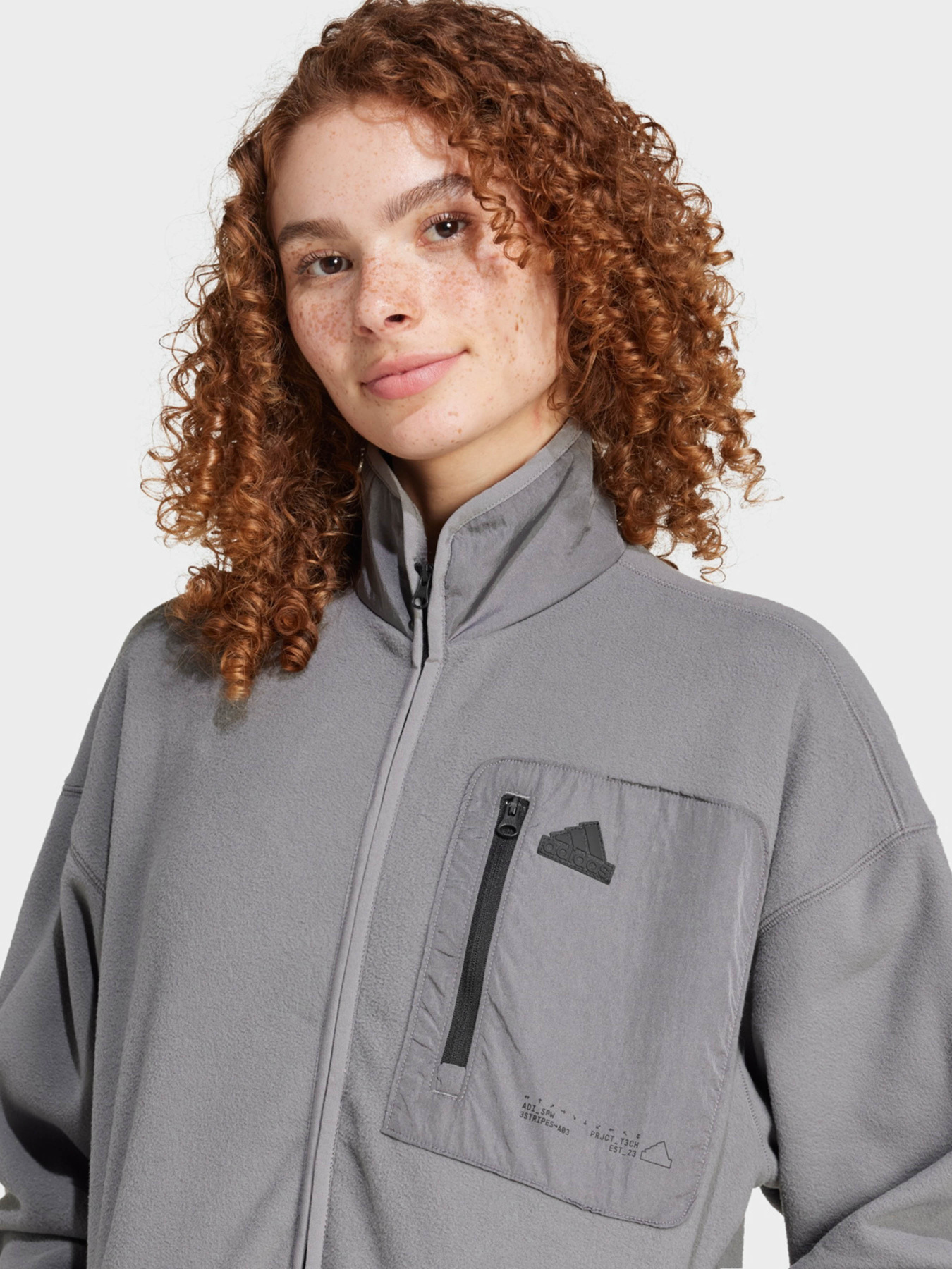 Худи и свитшоты Adidas CITY ESCAPE POLAR SPORTSWEAR модель IW5206 Худи и свитшоты Adidas CITY ESCAPE POLAR SPORTSWEAR модель IW5206 Фото