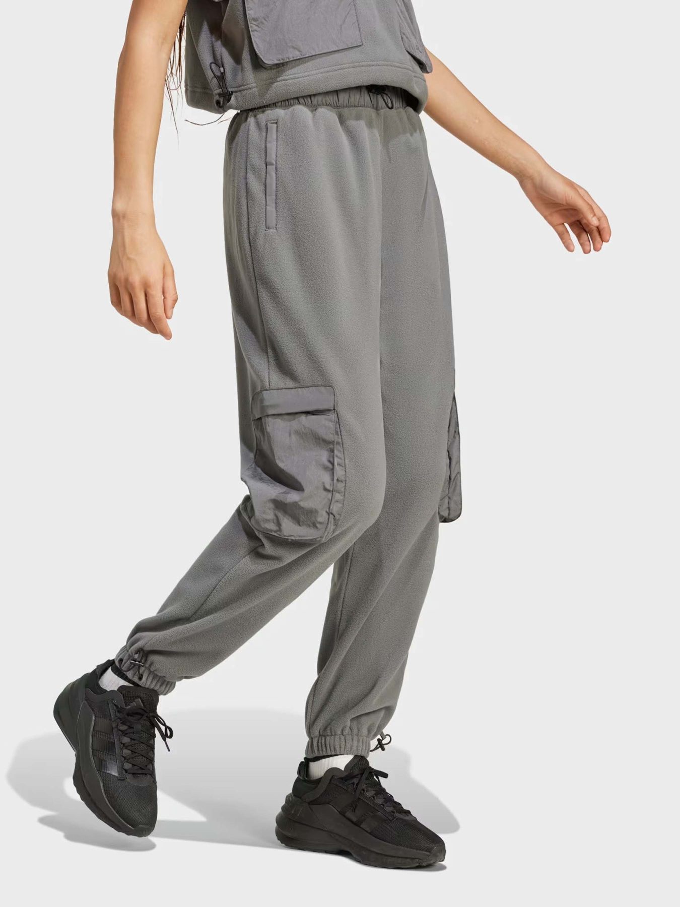 Брюки Adidas CITY ESCAPE POLAR SPORTSWEAR модель IW5221 Брюки Adidas CITY ESCAPE POLAR SPORTSWEAR модель IW5221 Фото