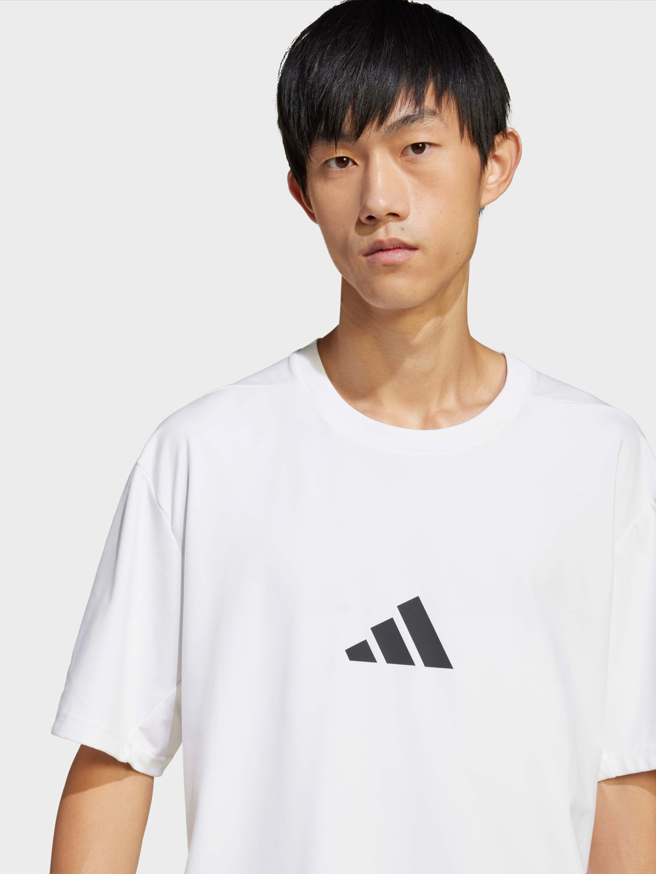 Футболки и поло Adidas Z.N.E. LOOSE-FIT SPORTSWEAR модель JC5482 Футболки и поло Adidas Z.N.E. LOOSE-FIT SPORTSWEAR модель JC5482 Фото