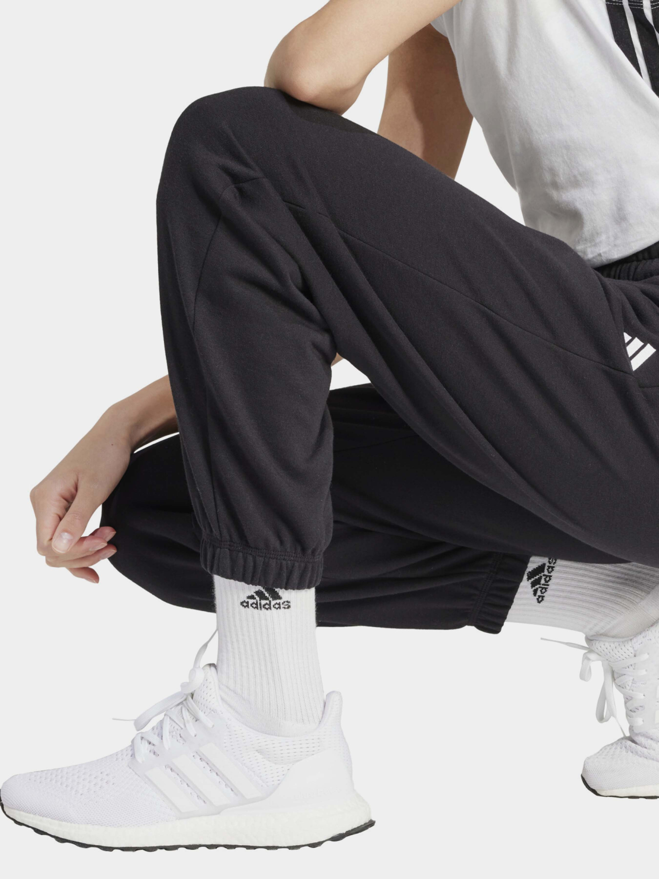 Штани Adidas ESSENTIALS SMALL LOGO FRENCH T модель JD7999 Фото