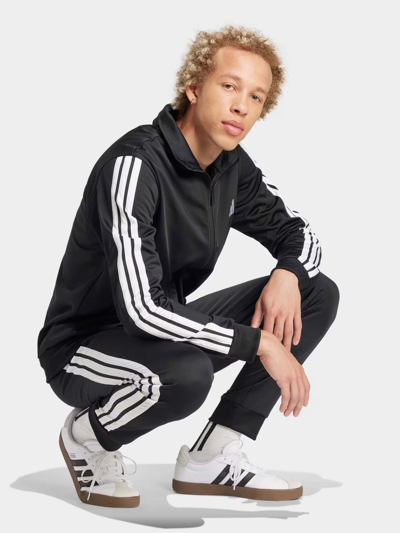 Костюмы Adidas SPORTSWEAR BASICS 3-STRIPES TR модель JI8858 Костюмы Adidas SPORTSWEAR BASICS 3-STRIPES TR модель JI8858 Фото