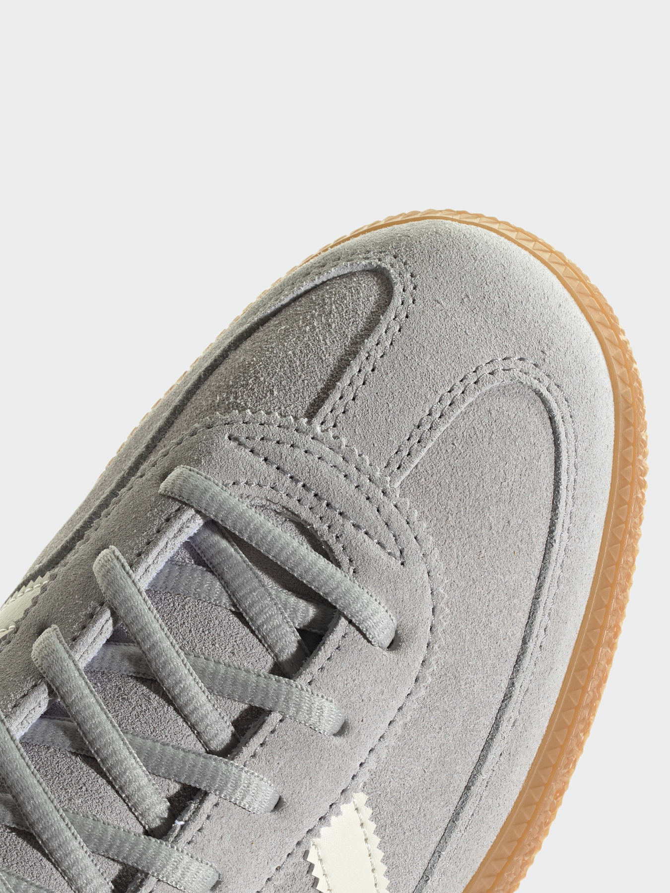 Кеди Adidas HANDBALL SPEZIAL модель IF7086 Кеди Adidas HANDBALL SPEZIAL модель IF7086 Фото