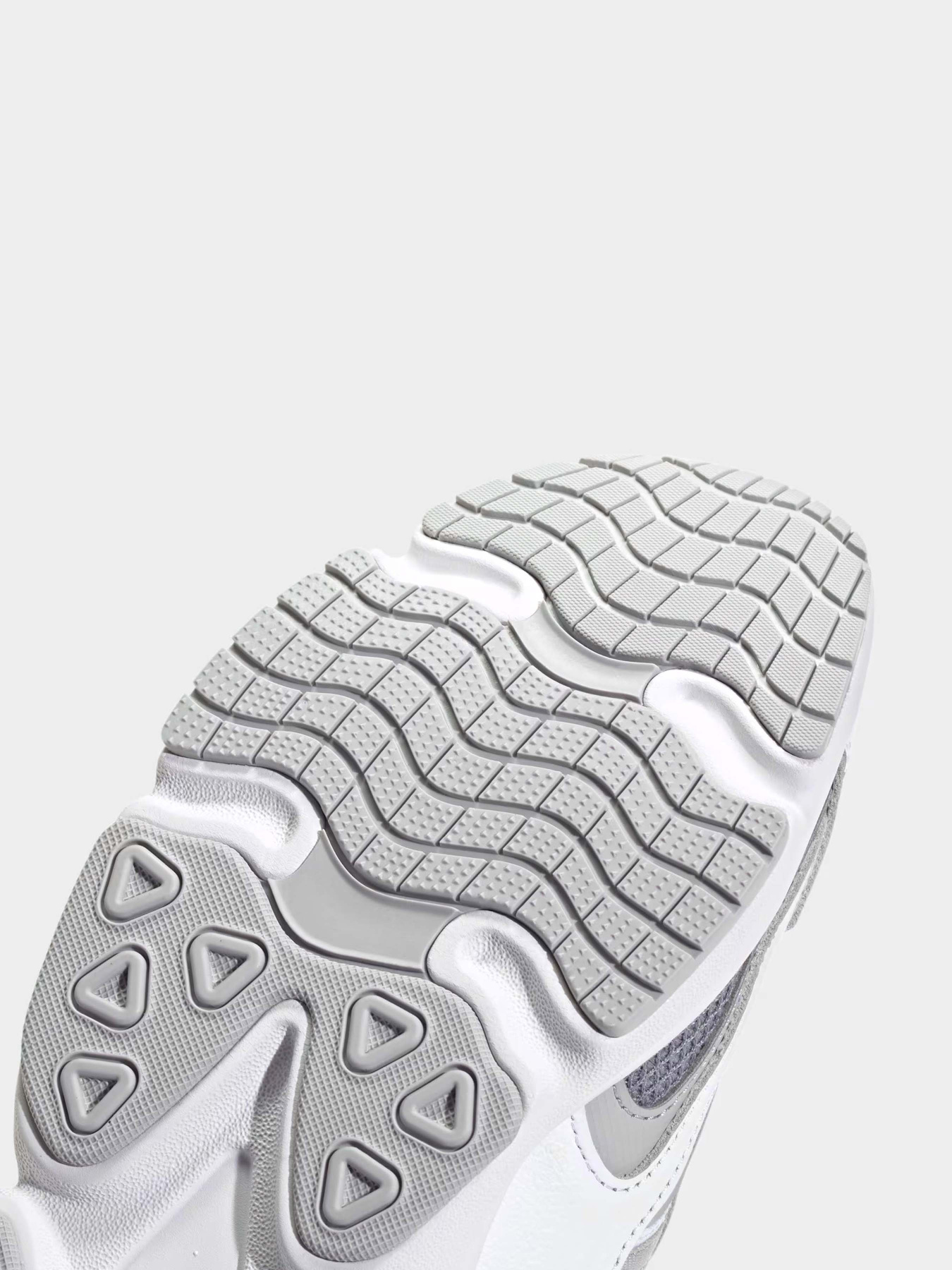 Кросівки Adidas OZMILLEN модель JI2634 Кросівки Adidas OZMILLEN модель JI2634 Фото