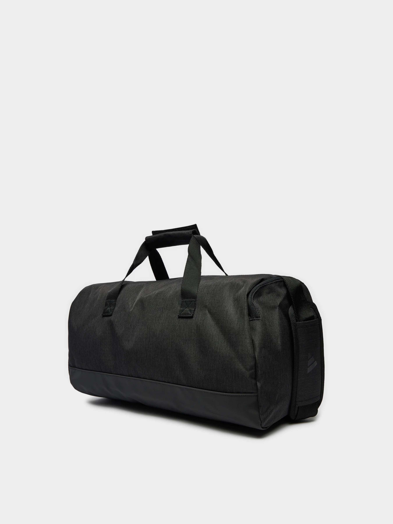 Сумки Adidas TRAINING 4ATHLTS DUFFEL S 24L модель IM5523 Фото