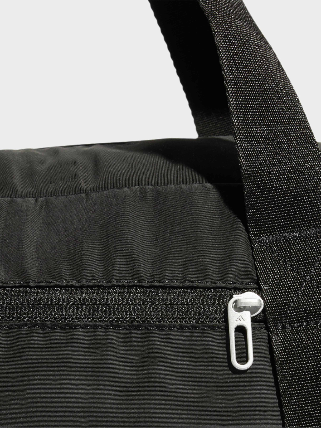 Сумки Adidas PERFORMANCE BAG модель JE3223 Фото