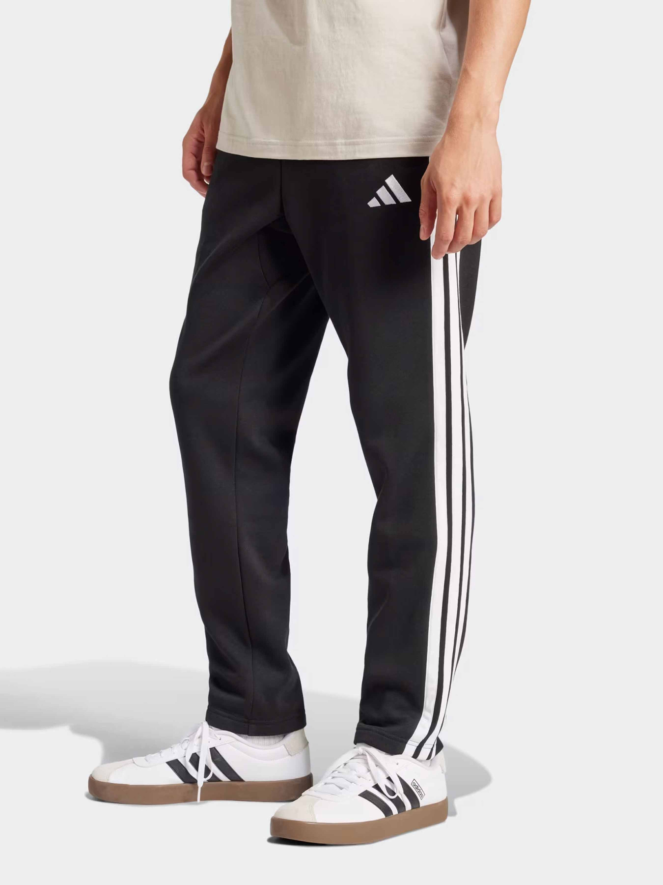Брюки Adidas ESSENTIALS 3-STRIPES модель JD1854 Фото