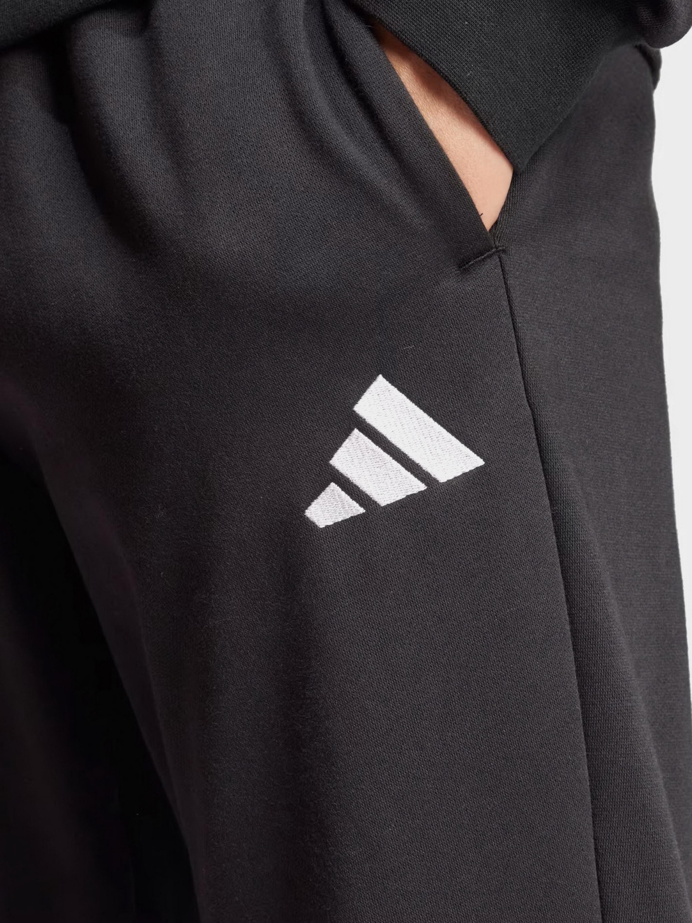Костюмы Adidas SPORTSWEAR BASIC 3-STRIPES модель JI8878 Фото