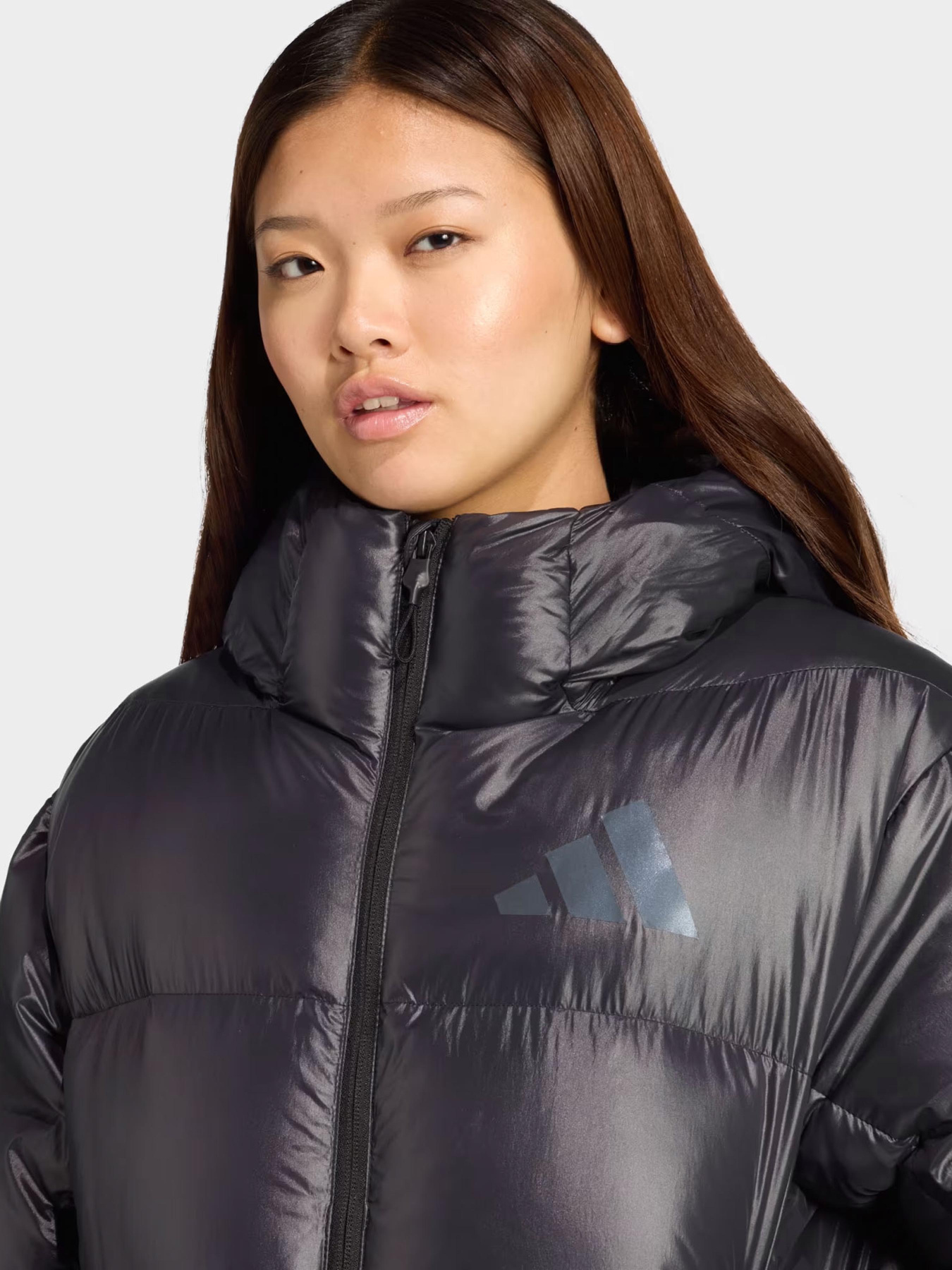 Куртки та дублянки Adidas модель JL6907 Фото