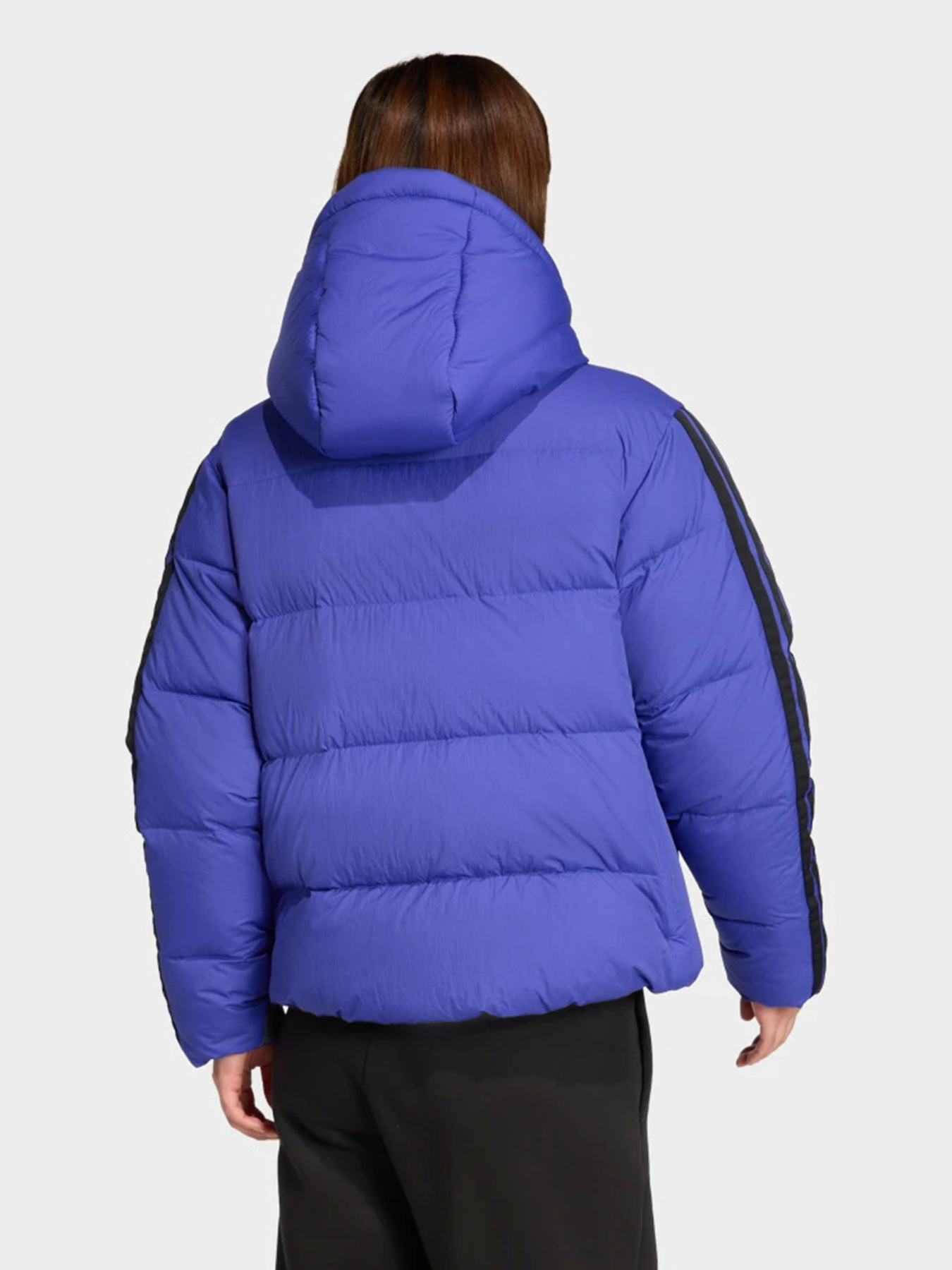 Куртки та дублянки Adidas ESSENTIALS CLIMAWARM 3-STRIPES модель JW9109 Куртки та дублянки Adidas ESSENTIALS CLIMAWARM 3-STRIPES модель JW9109 Фото