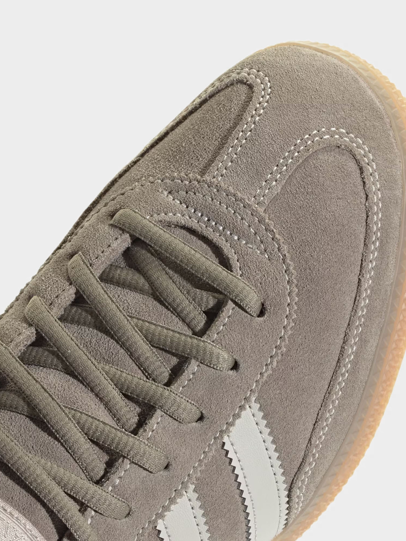 Кеди Adidas HANDBALL SPEZIAL модель IH9761 Кеди Adidas HANDBALL SPEZIAL модель IH9761 Фото