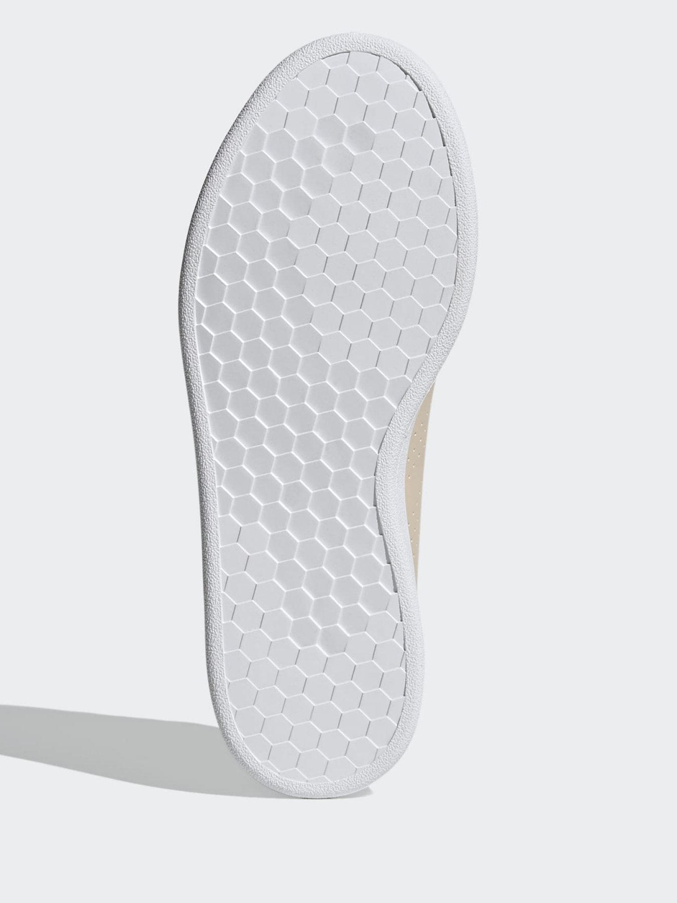 Кеды Adidas Advantage Base модель FY8825 Кеды Adidas Advantage Base модель FY8825 Фото