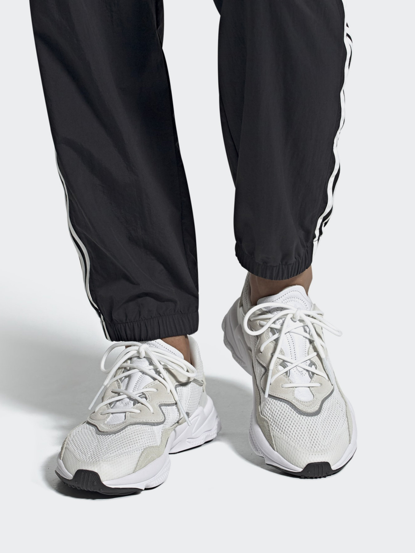 Кроссовки Adidas Ozweego модель EE6464 Фото
