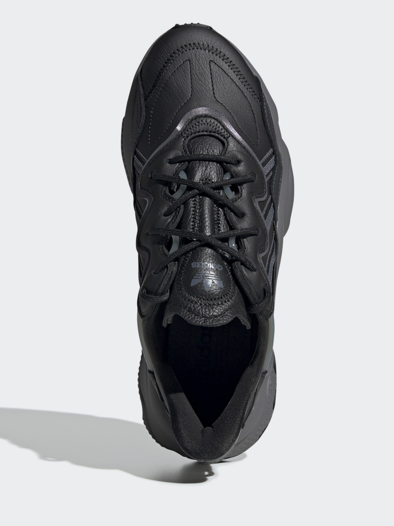 Кроссовки Adidas OZWEEGO модель EE7004 Фото