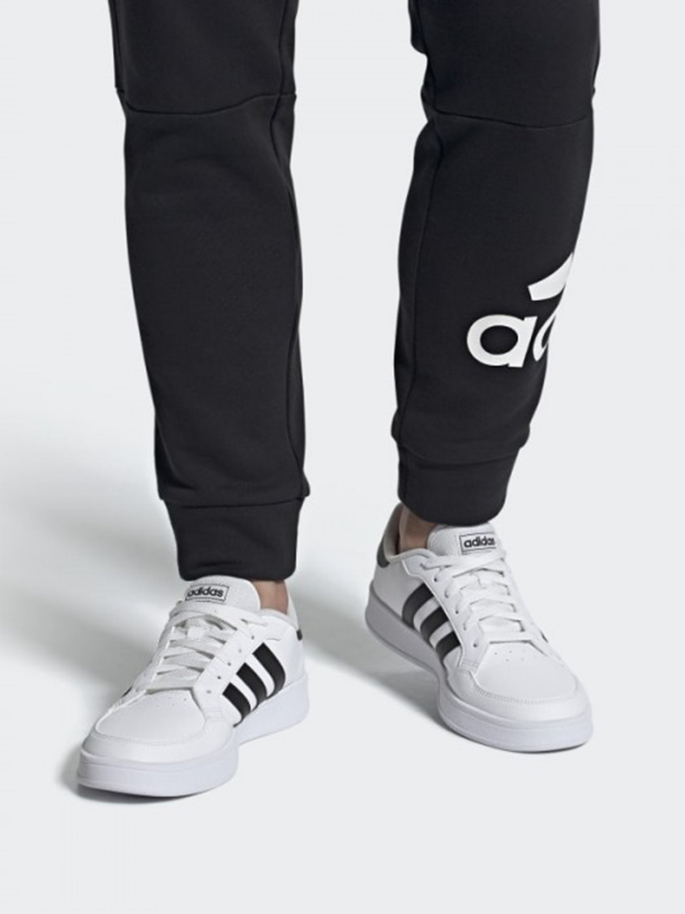 Кеды Adidas BREAKNET модель FX8707 Кеды Adidas BREAKNET модель FX8707 Фото