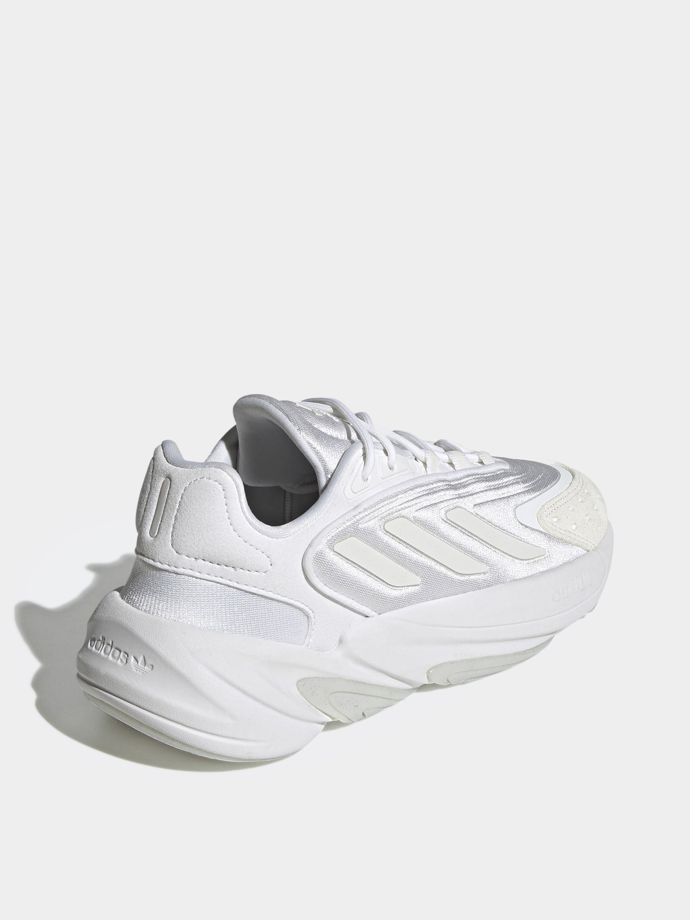 Кросівки Adidas Ozelia модель H04269 Фото