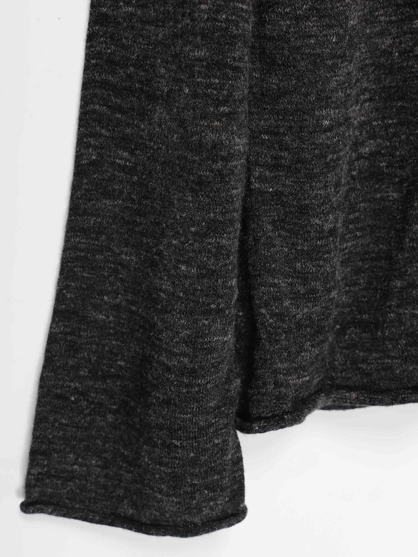 Светри та кардигани COS модель 0182948_т.сірий Светри та кардигани COS модель 0182948_т.сірий Фото