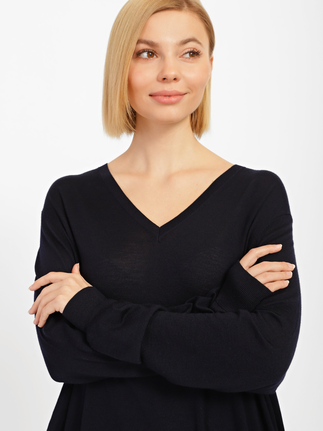 Свитры и кардиганы COS модель 0374916_т.синій Фото
