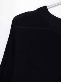 Светри та кардигани COS модель 0586373_чорний Фото
