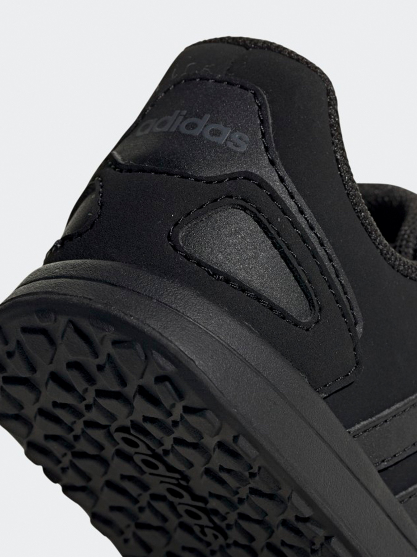 Кроссовки Adidas Vs Switch 3 модель FW9312 Фото
