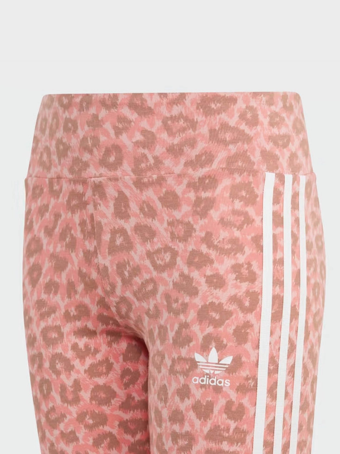 Штани Adidas Animal Allover Print High Waist модель IJ0757 Штани Adidas Animal Allover Print High Waist модель IJ0757 Фото