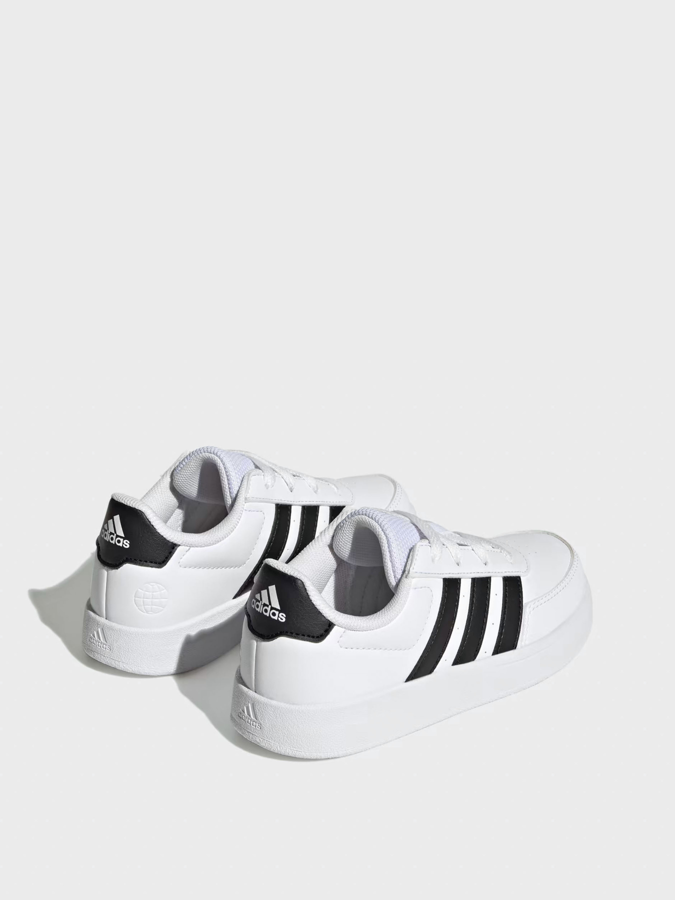 Кеди Adidas BREAKNET LIFESTYLE COURT LACE модель HP8956 Кеди Adidas BREAKNET LIFESTYLE COURT LACE модель HP8956 Фото