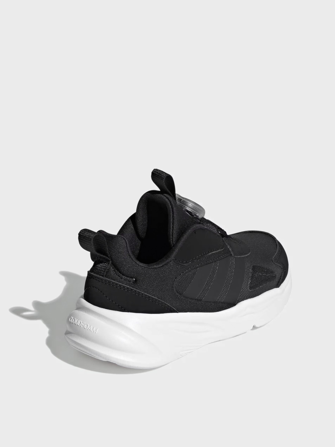 Кросівки Adidas OZELLE BOA модель IE6404 Фото