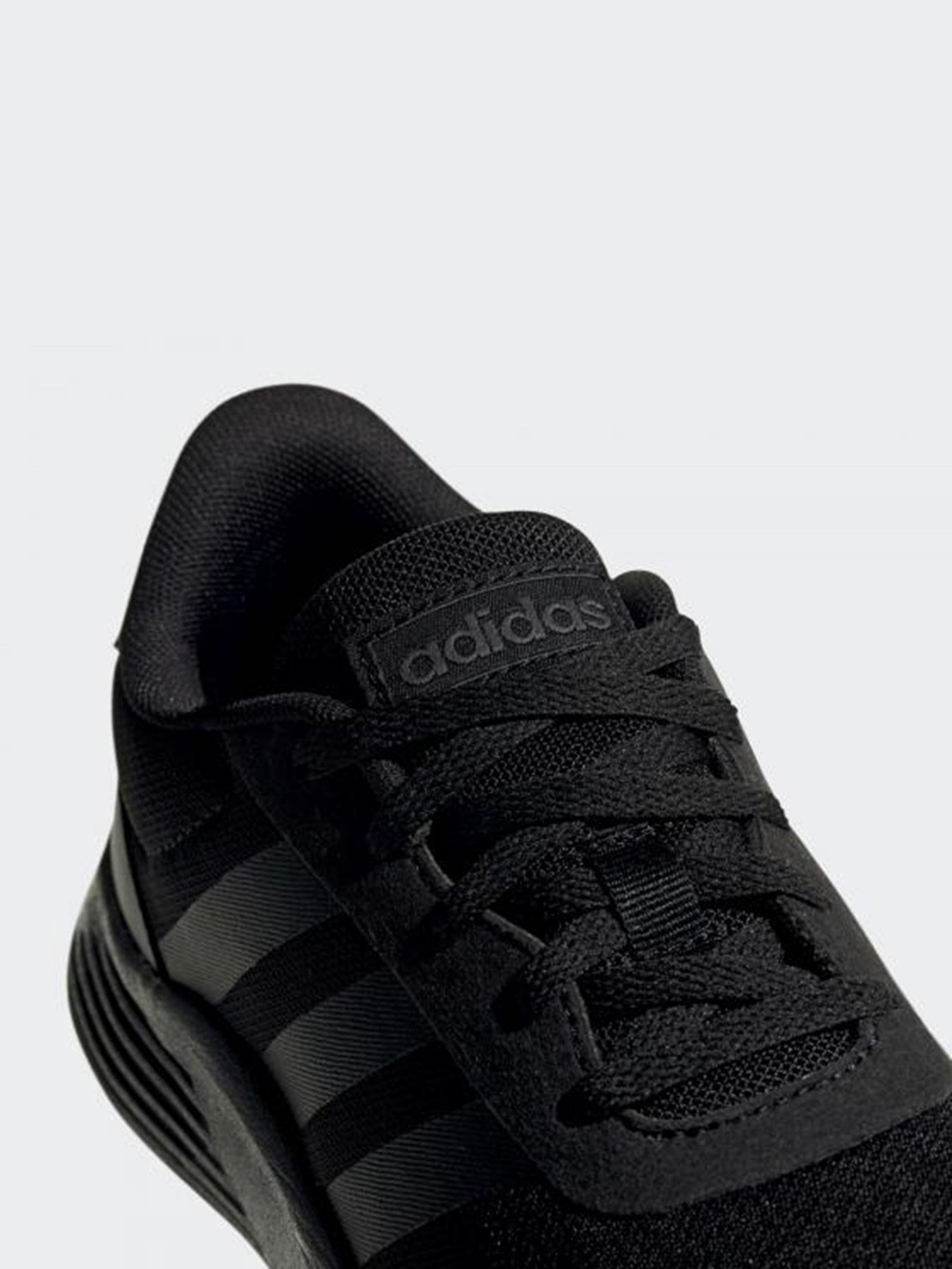 Кросівки Adidas Lite Racer 2.0 модель EH1426 Кросівки Adidas Lite Racer 2.0 модель EH1426 Фото
