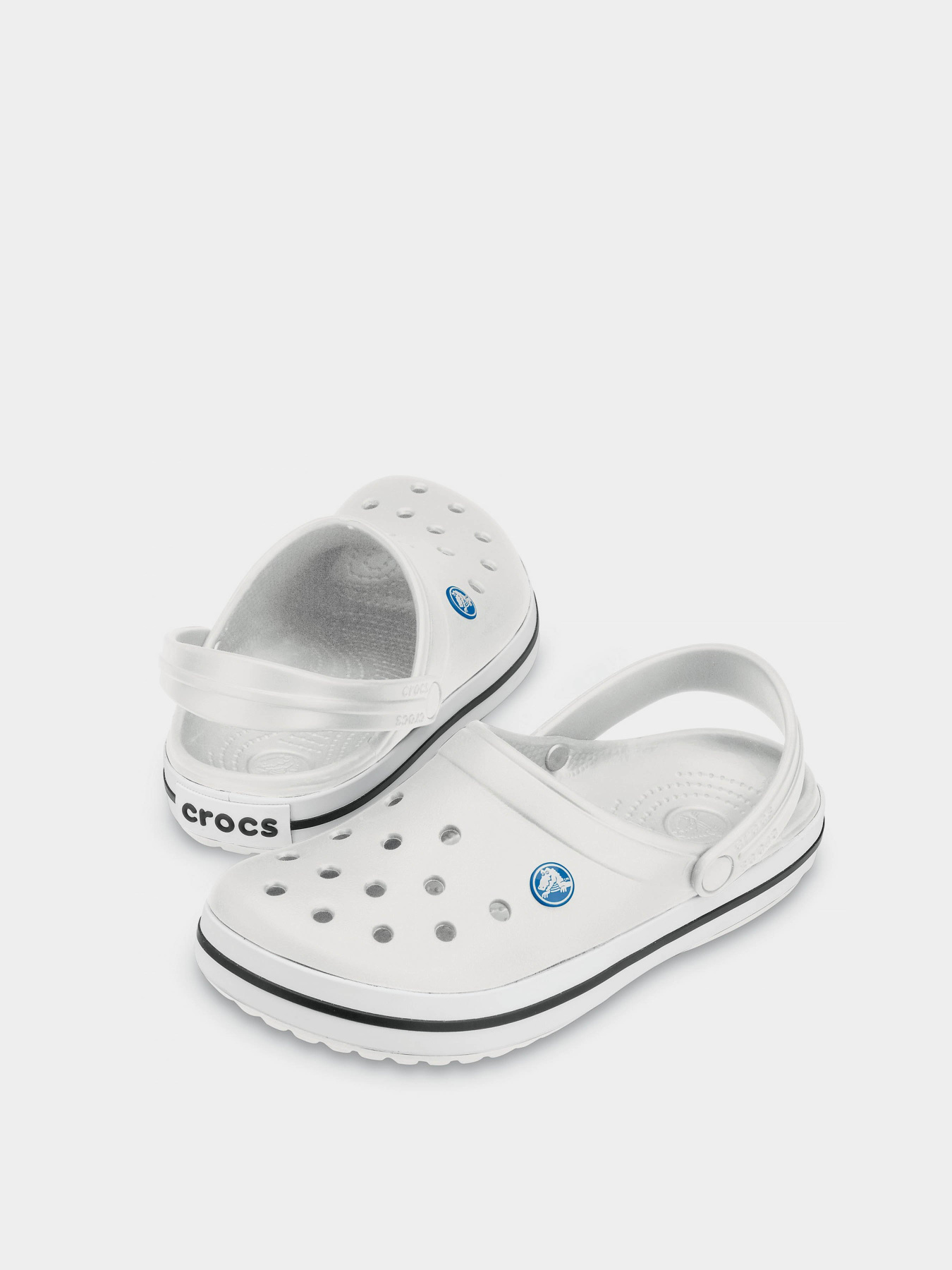Шлёпанцы Crocs модель 11016-100 Шлёпанцы Crocs модель 11016-100 Фото